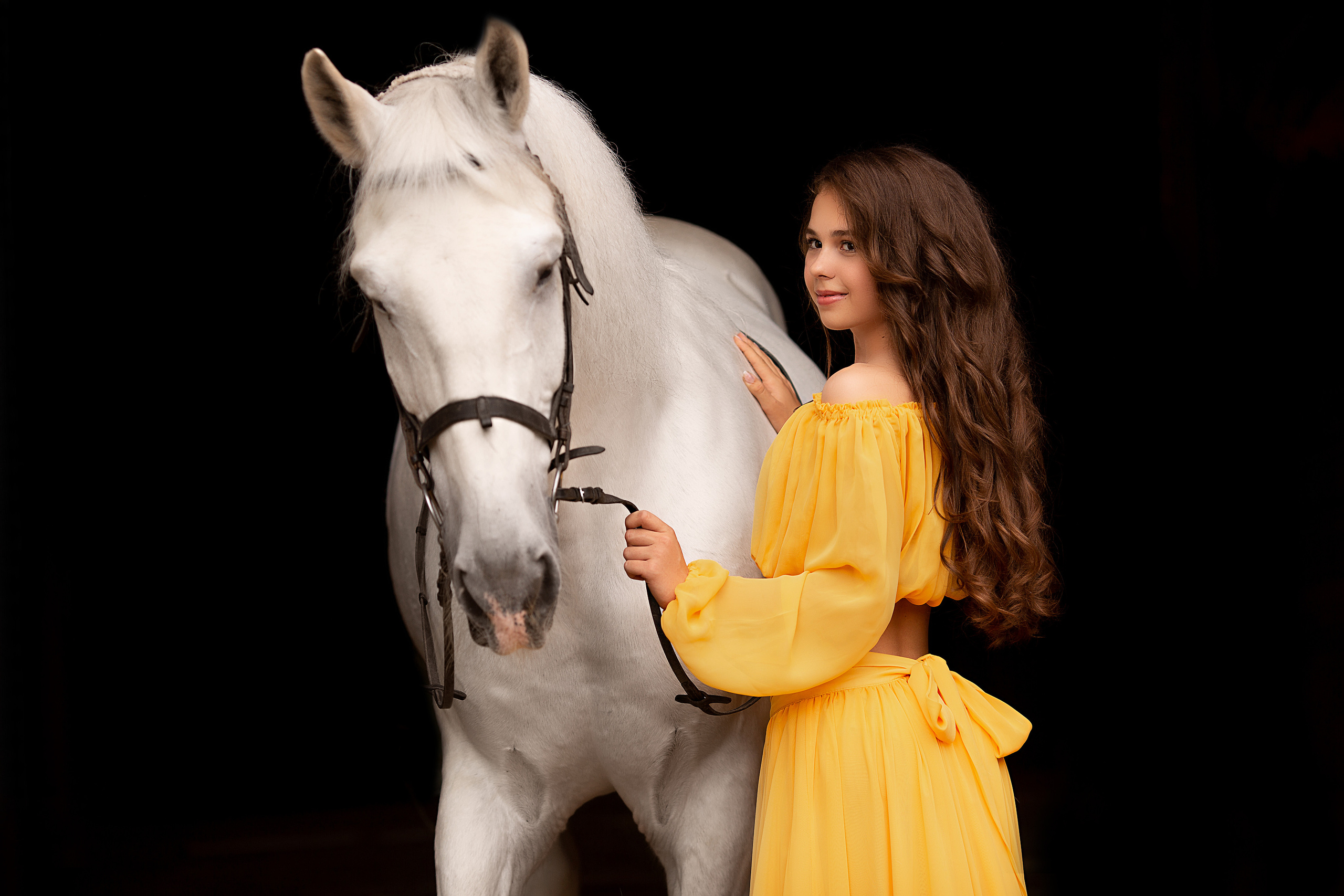 Юля и Воробушек. Фотосессия с лошадьми в Нижнем Новгороде
