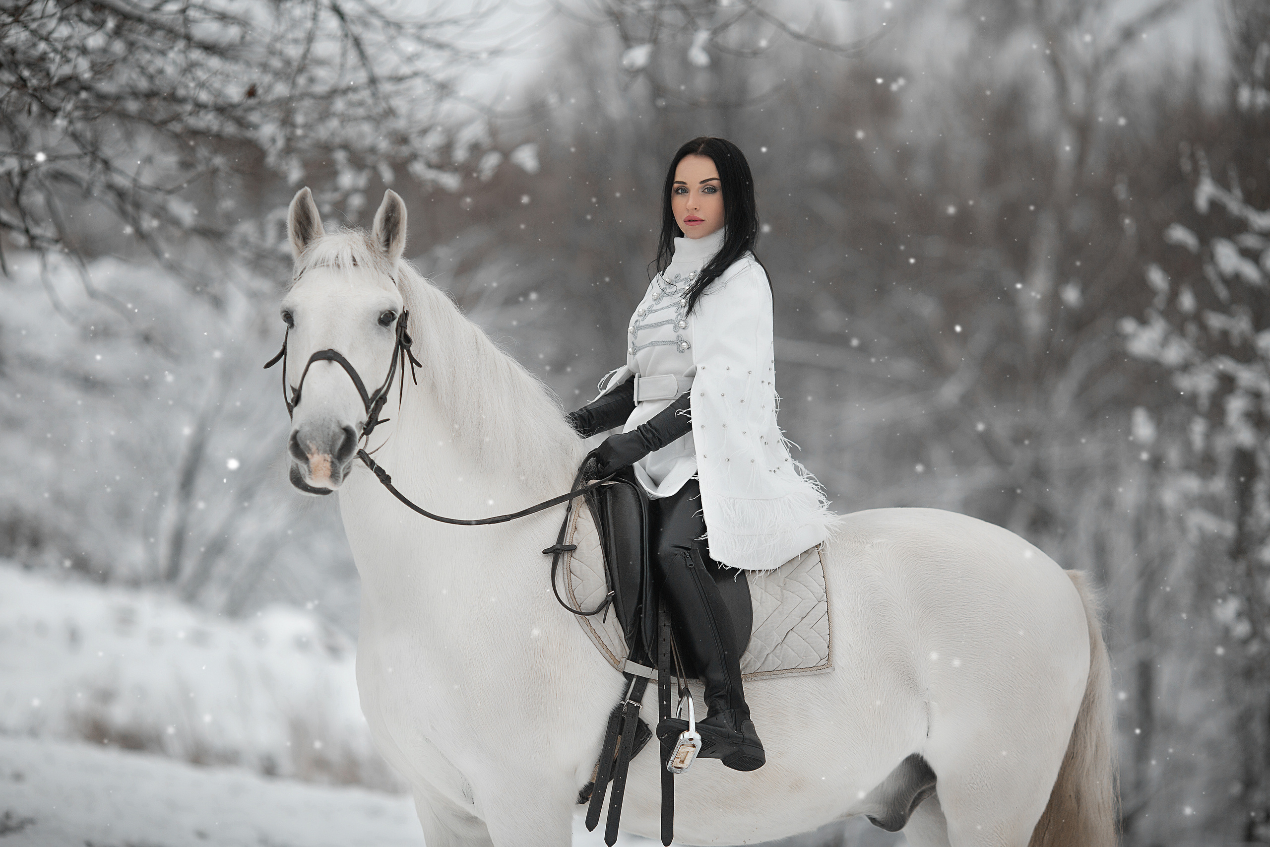 Образ для зимней съемки. Фотосессия с лошадьми в Нижнем Новгороде
