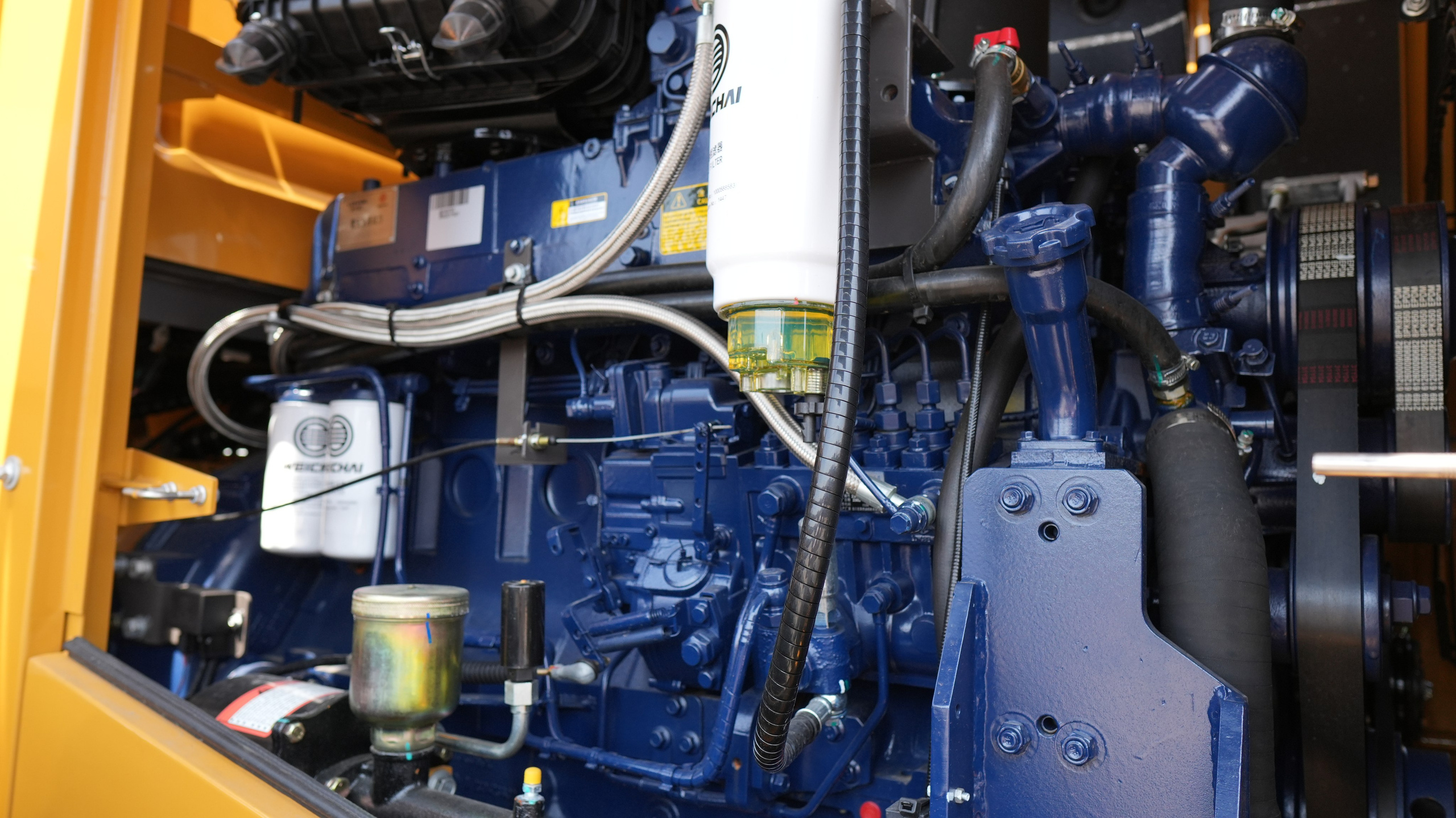 Фото фронт. погр. Weheavy WL855K. Продажа и обслуживание грузовой техники и спецтехники в г. Новосибирск компания СТИ