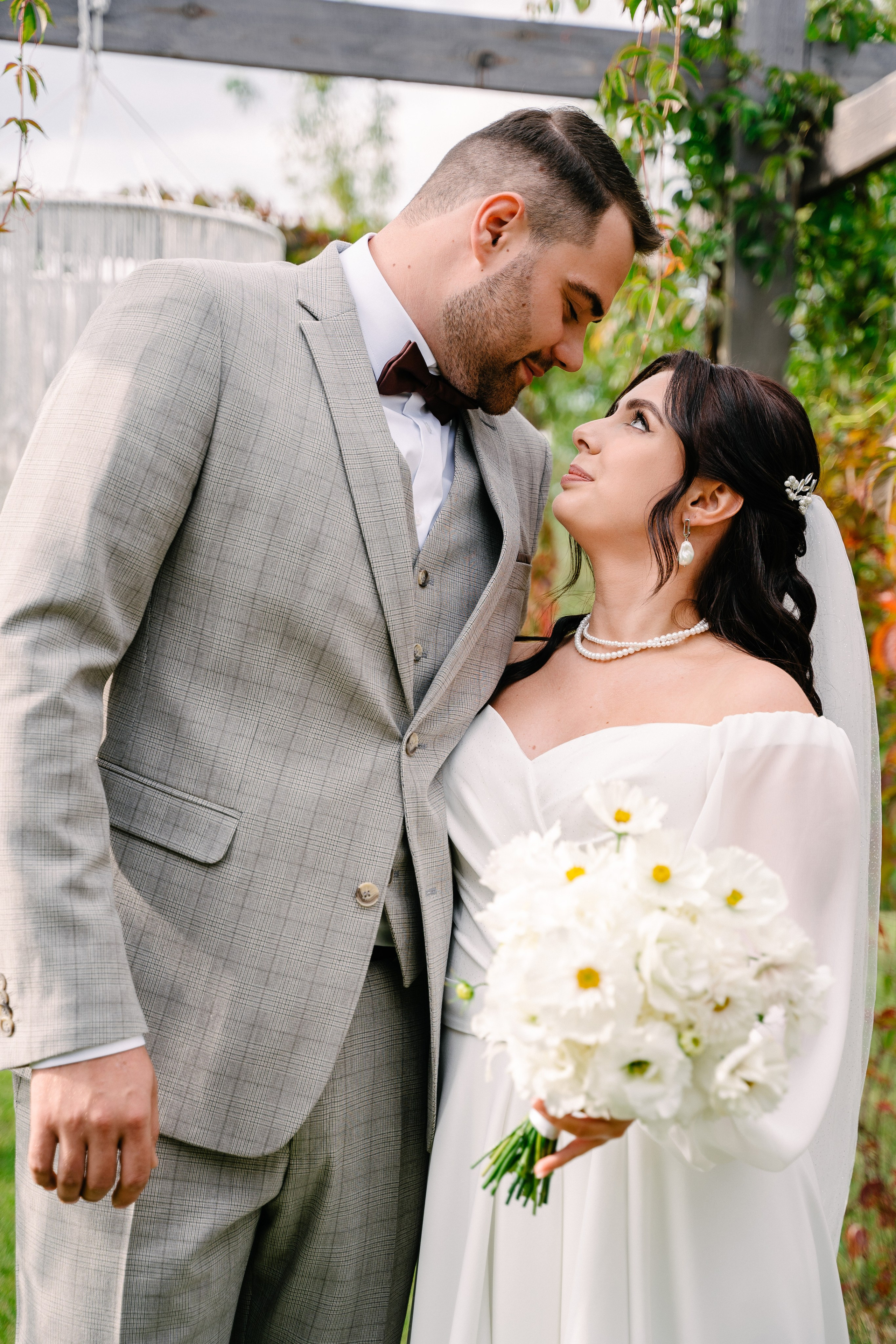 Свадебная фотосессия молодоженов теплой осенью. Свадебный и семейный фотограф из Воронежа|Москвы Бубнова Екатерина