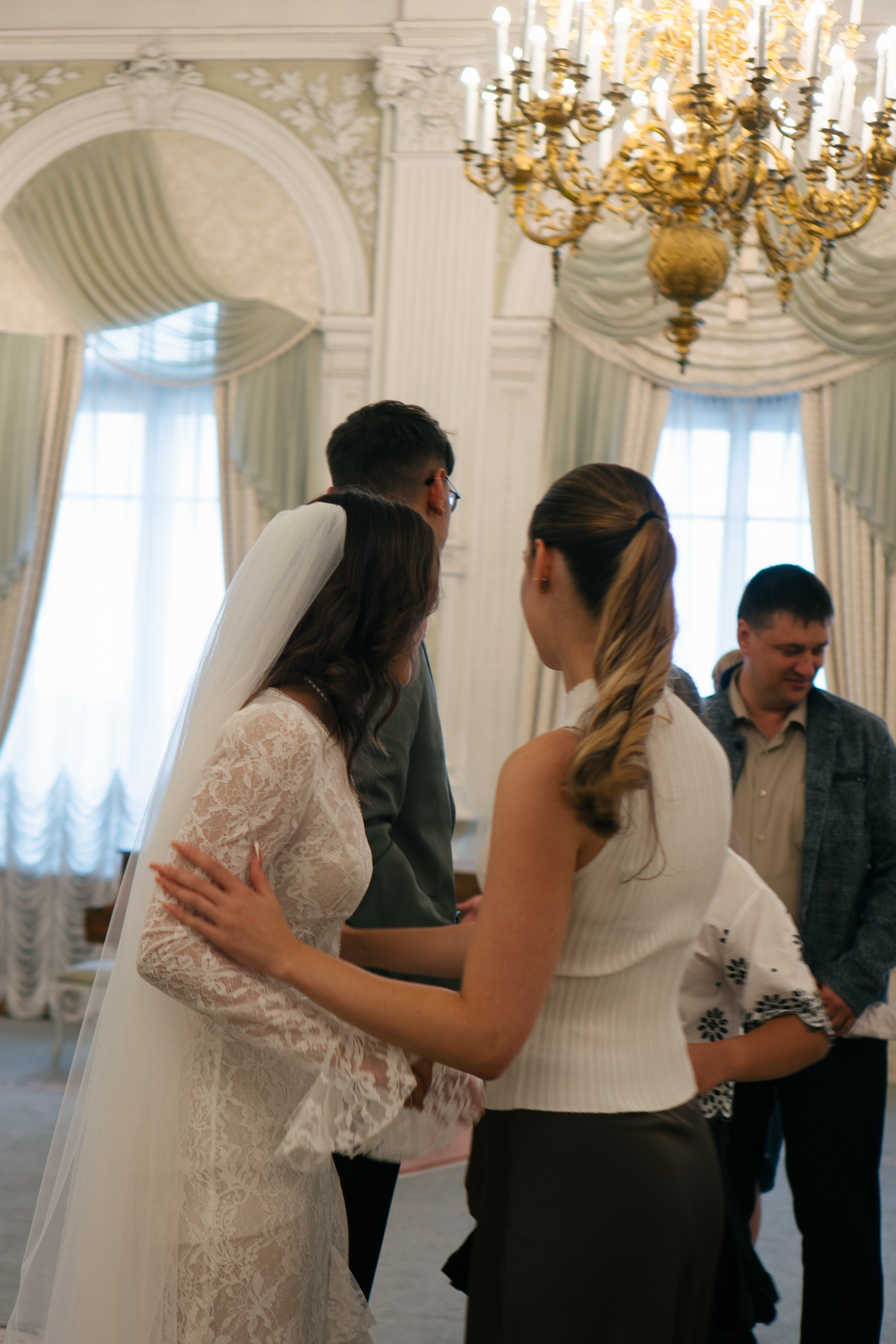 СЪЁМКИ В ПЕРВОМ ДВОРЦЕ ПРОГУЛКА И СТУДИЯ. Профессиональный фотограф, Санкт-Петербург — Виктория Богомолова