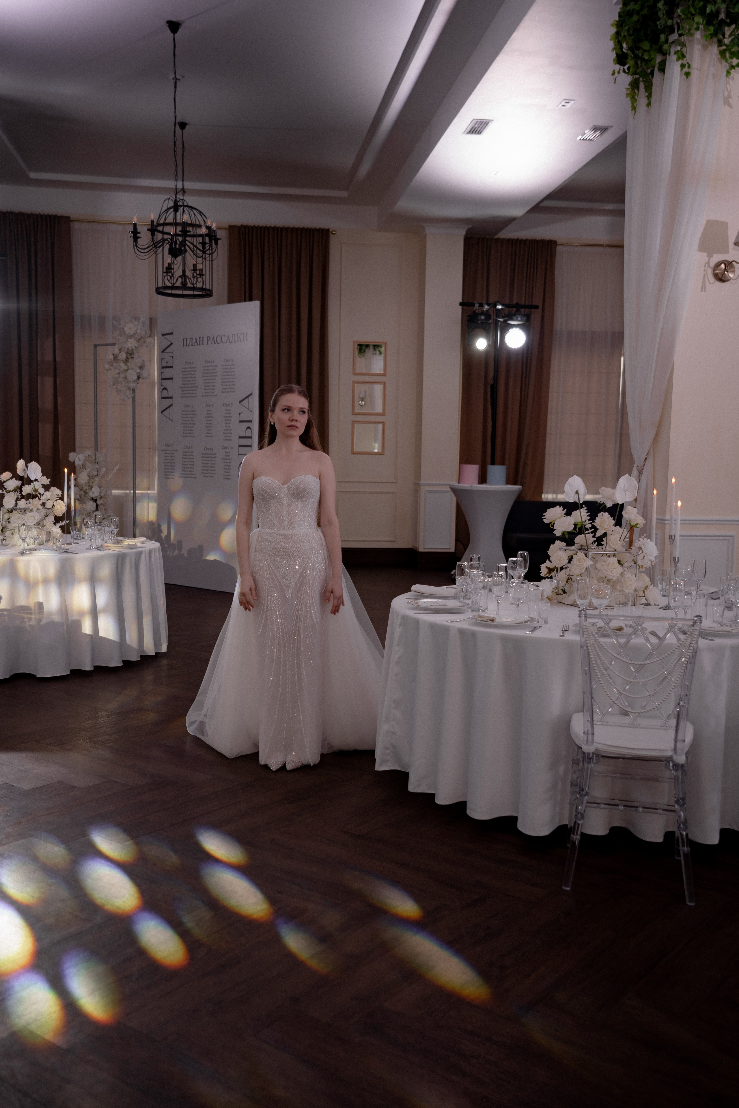 СВАДЕБНАЯ СЬЕМКА СБОРОВ В ОТЕЛЕ И ВЫЕЗД НА ЦЕРЕМОНИЮ (СНЯТО В СИБИРЕ В НИЖНЕВАРТОВСКЕ). Профессиональный фотограф, Санкт-Петербург — Виктория Богомолова