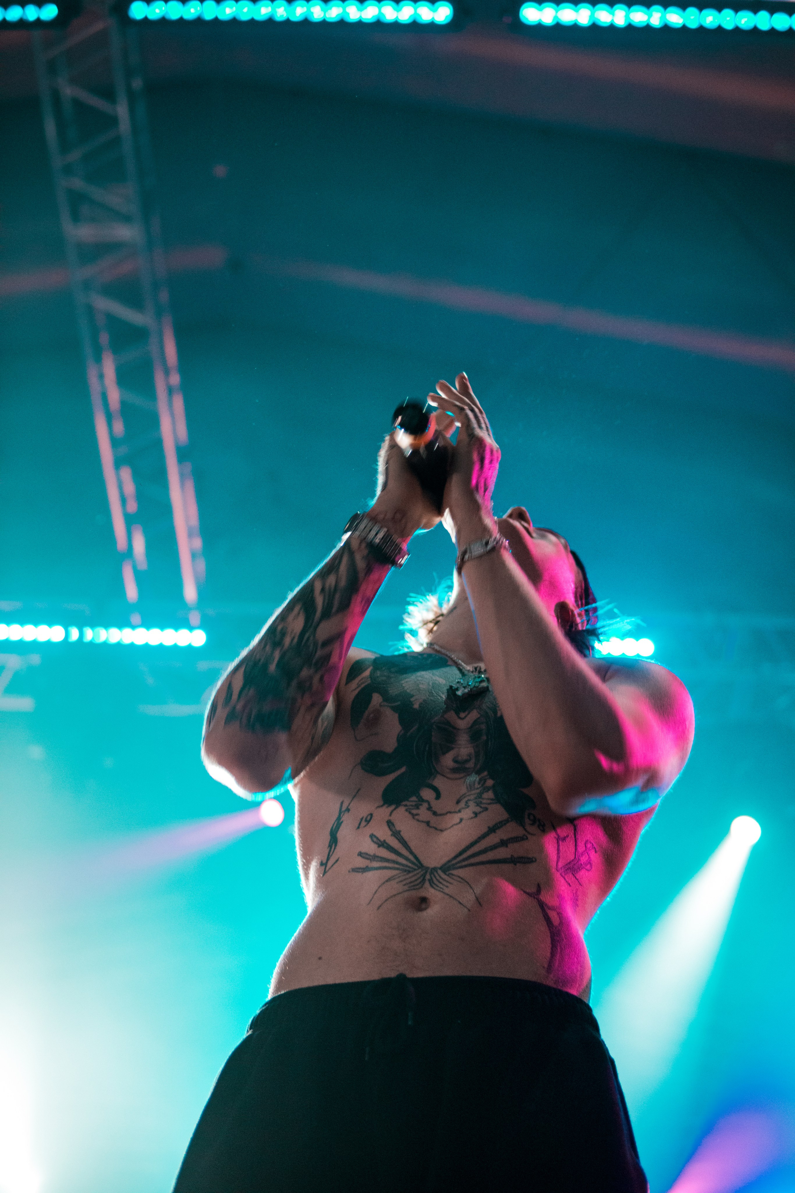 Концерт SODA LUV. Фотограф в Ростове-на-Дону Игорь Апасеев