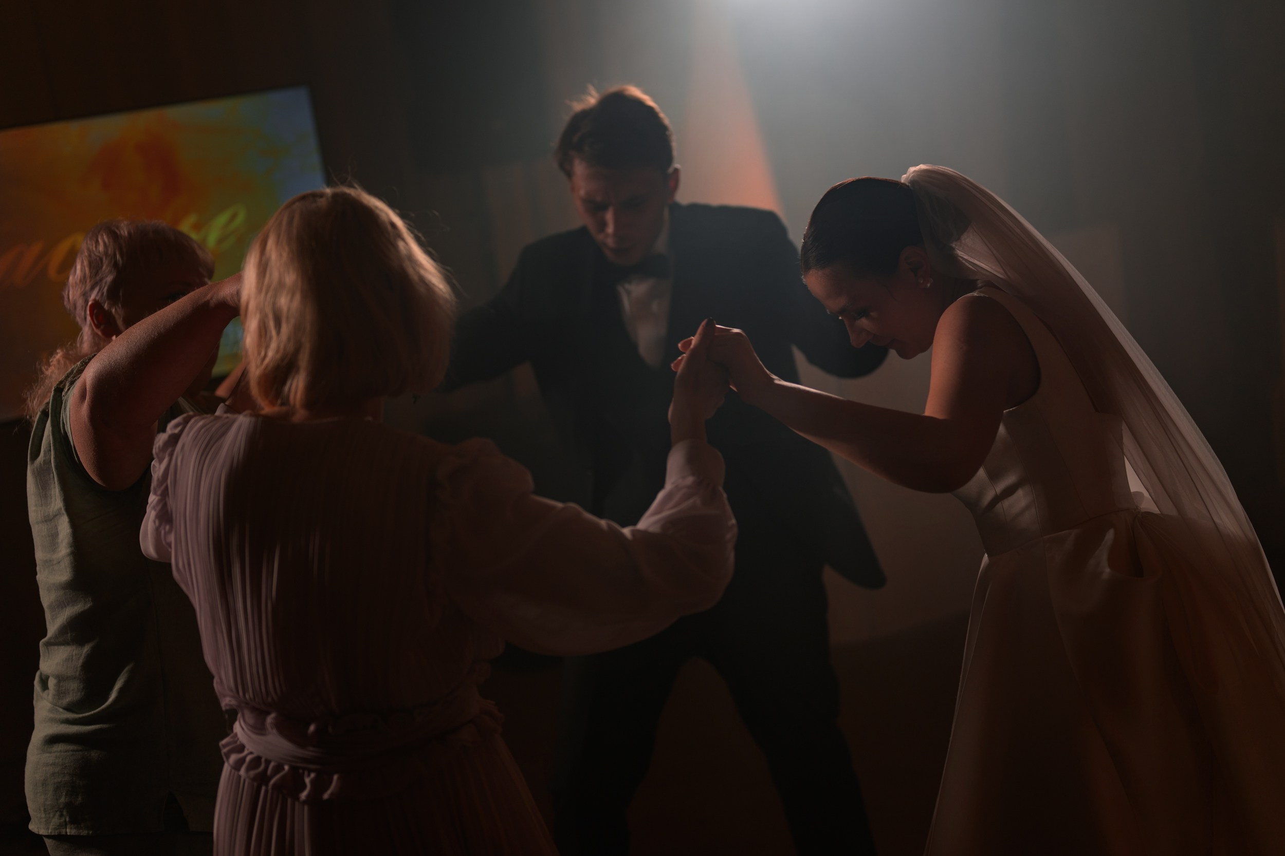 Фотограф на свадьбу Минск Москва Санкт-Петербург Свадебный фотограф Фотограф на свадьбу Репортажный фотограф Love Story Свадебная прогулка. Свадебный фотограф — Крюков Константин