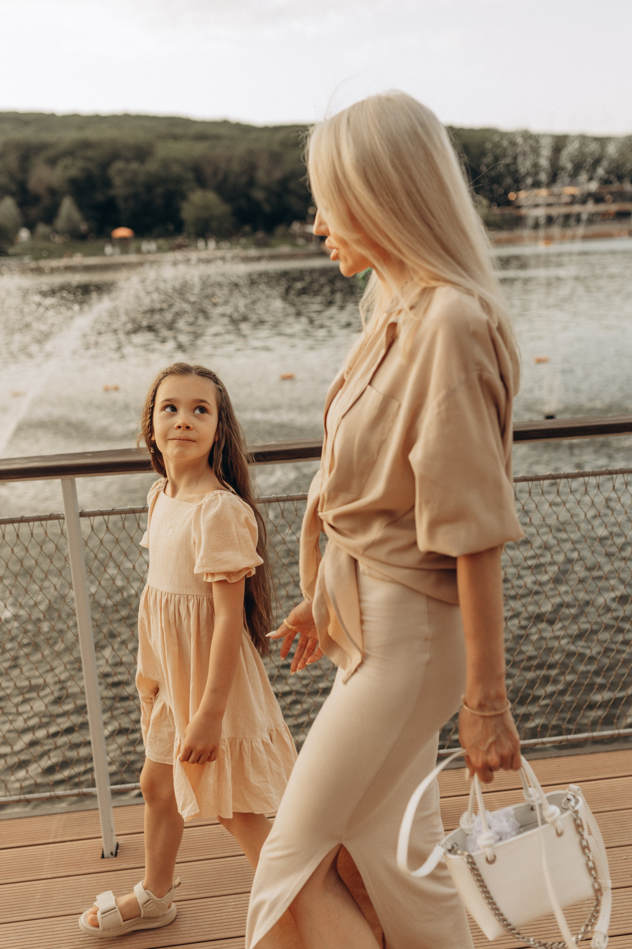 Фотосессия на Комсомольском пруду Анна и Милана. Фотограф в Ставрополе Svetlana Matveeva