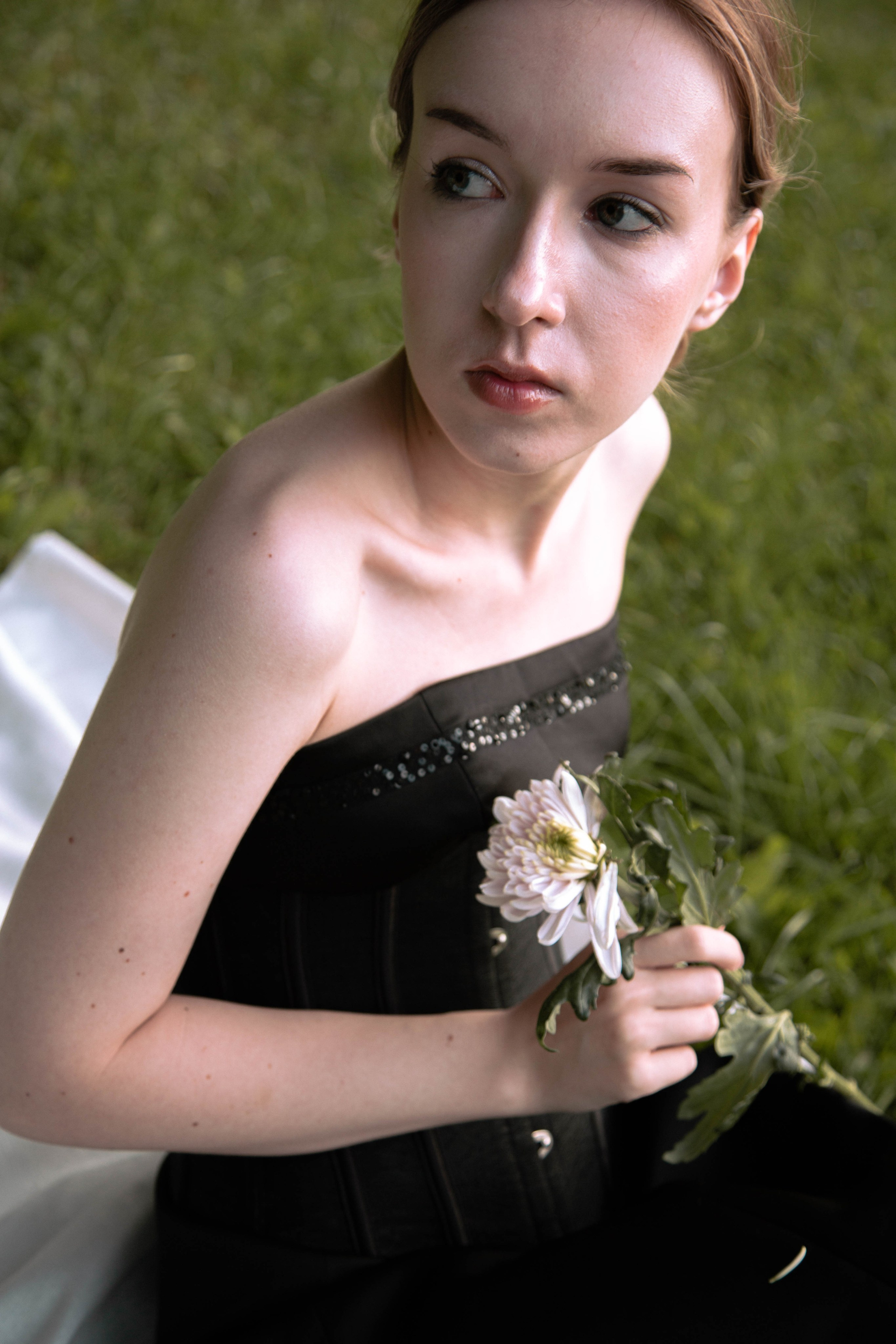 Black dress. DINA MOREVA photography