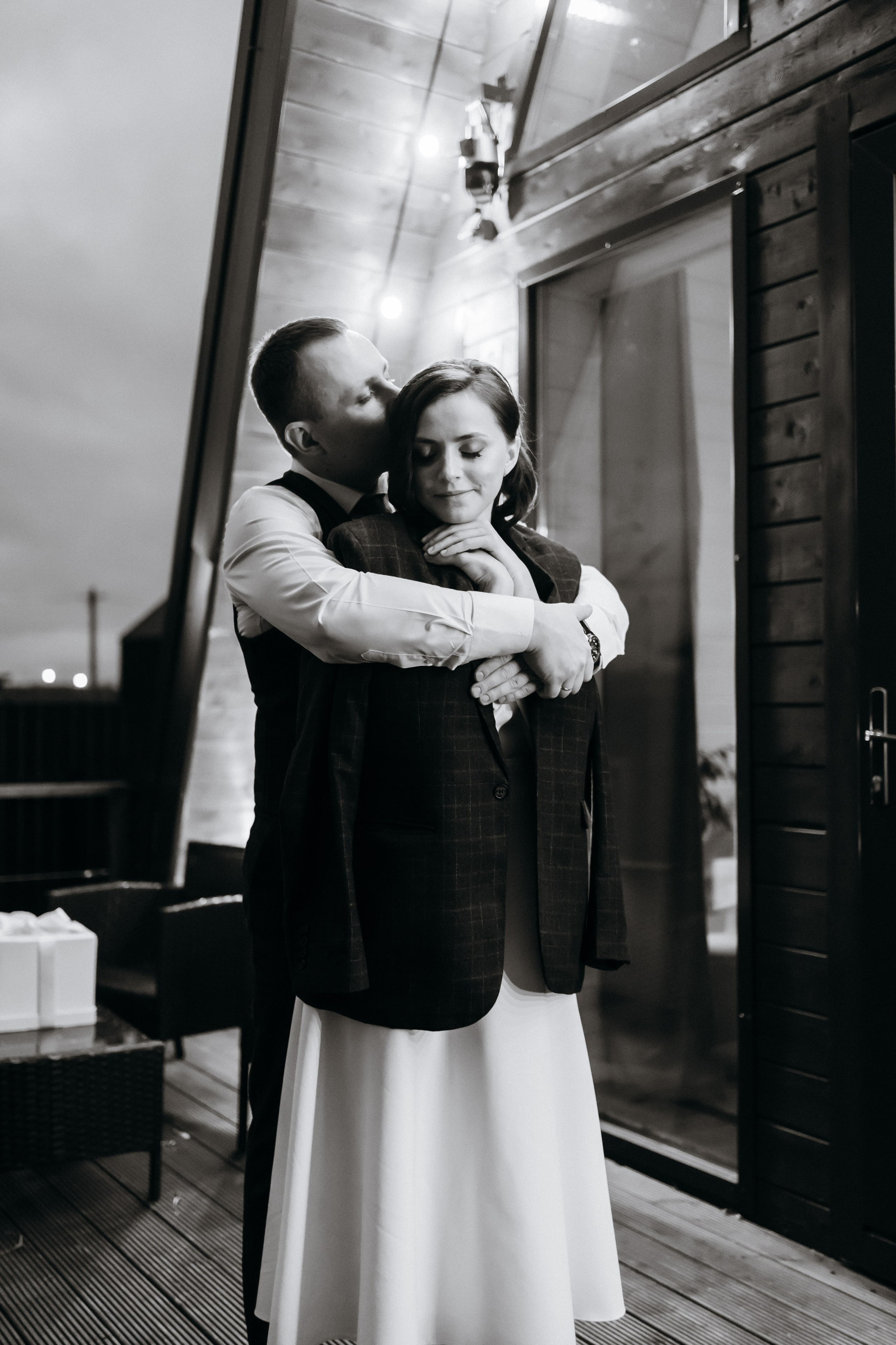 Выездная свадебная фотосессия в коттедже в Архангельске. Портретный и свадебный фотограф в Архангельске Елизавета Стрекаловская