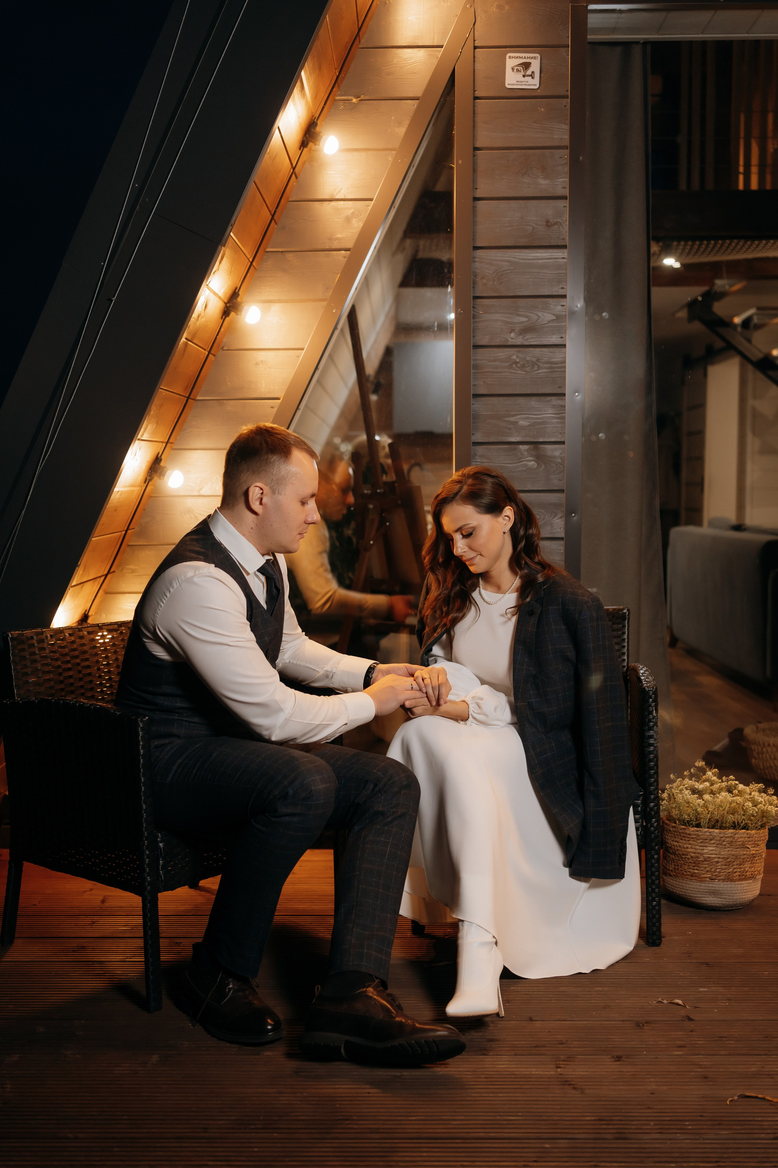 Выездная свадебная фотосессия в коттедже в Архангельске. Портретный и свадебный фотограф в Архангельске Елизавета Стрекаловская