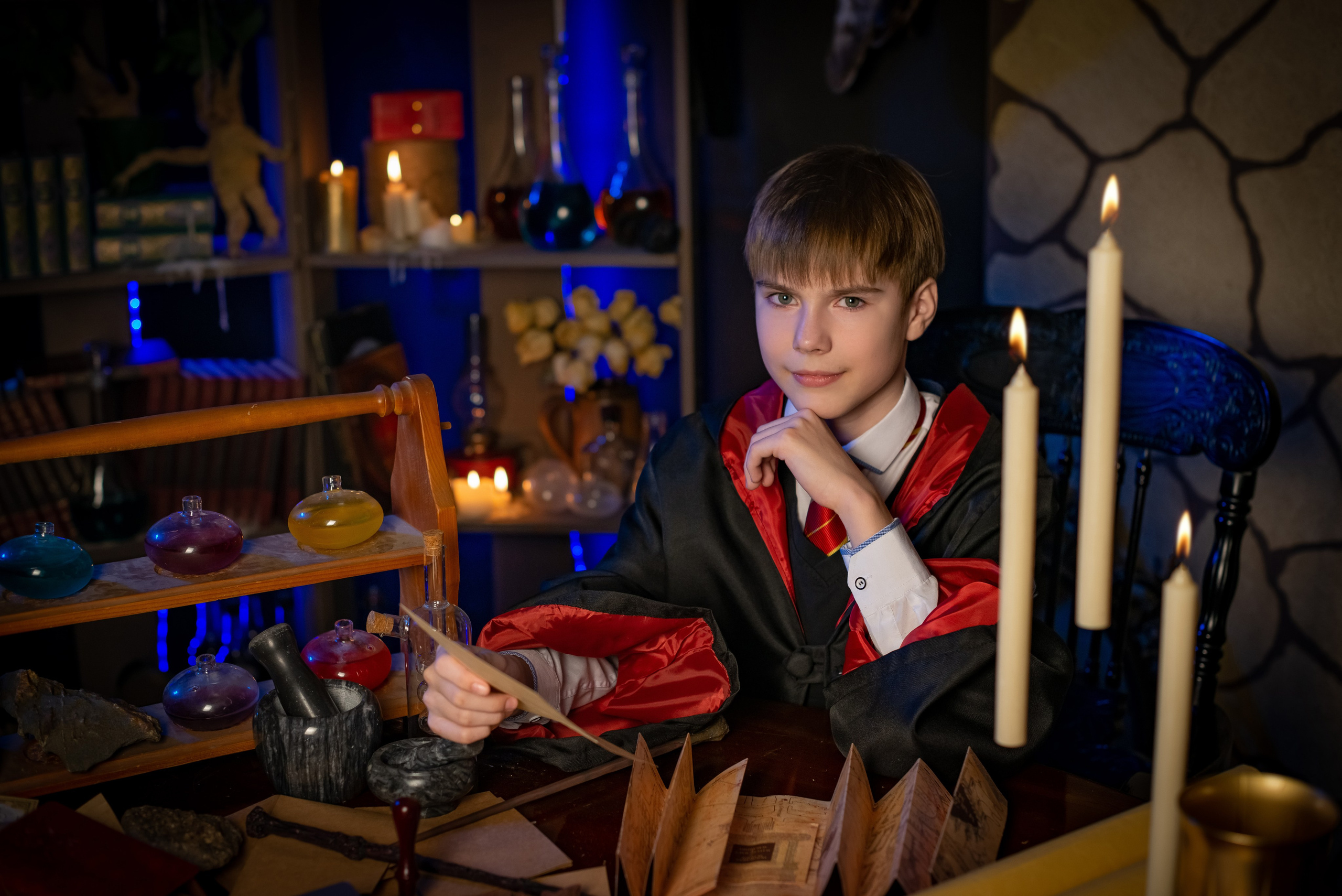 Хогвартс. Татьяна Гойда портретный и семейный фотограф Ленск. Выпускные альбомы