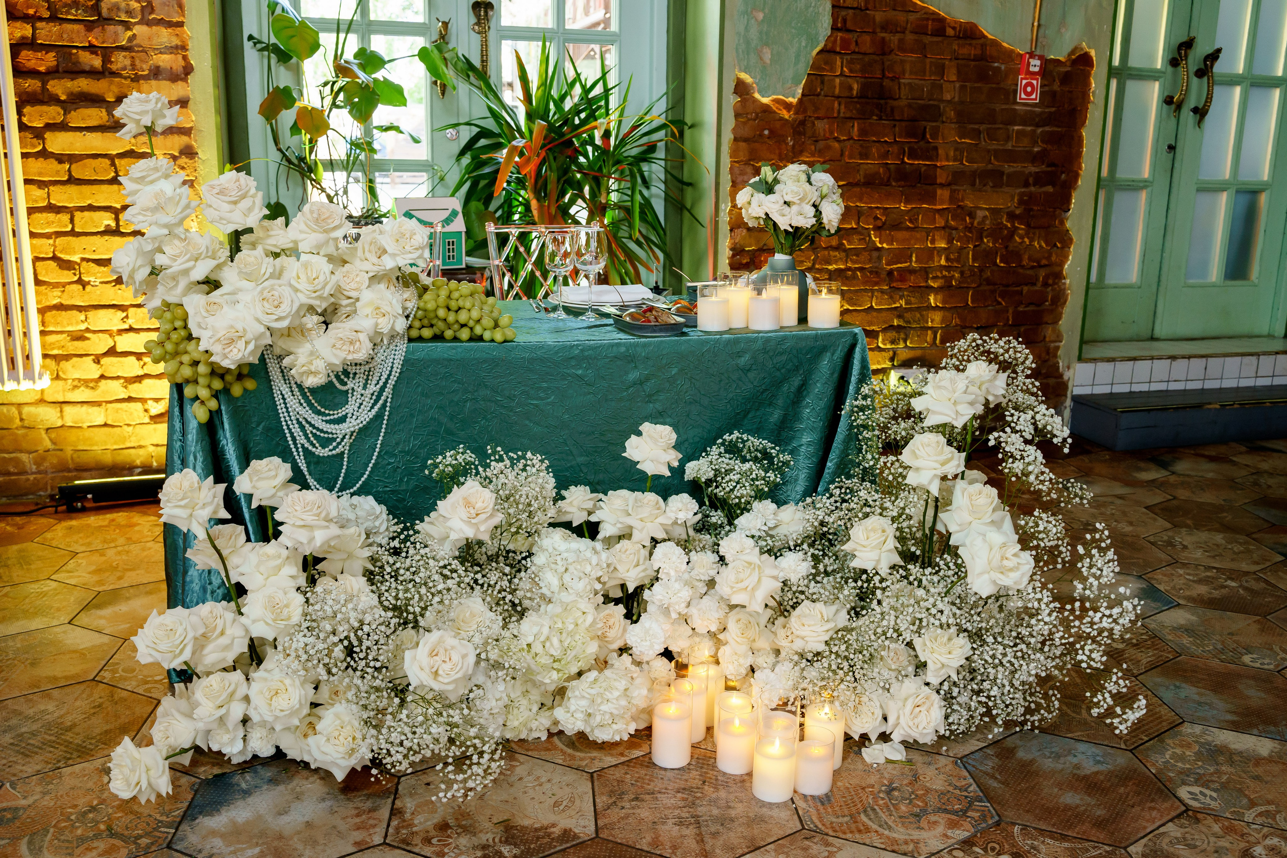 Александра и Иван. Свадебный банкет Loft Hall. Фотограф и видеограф в Москве и Московской области Мария Вишня