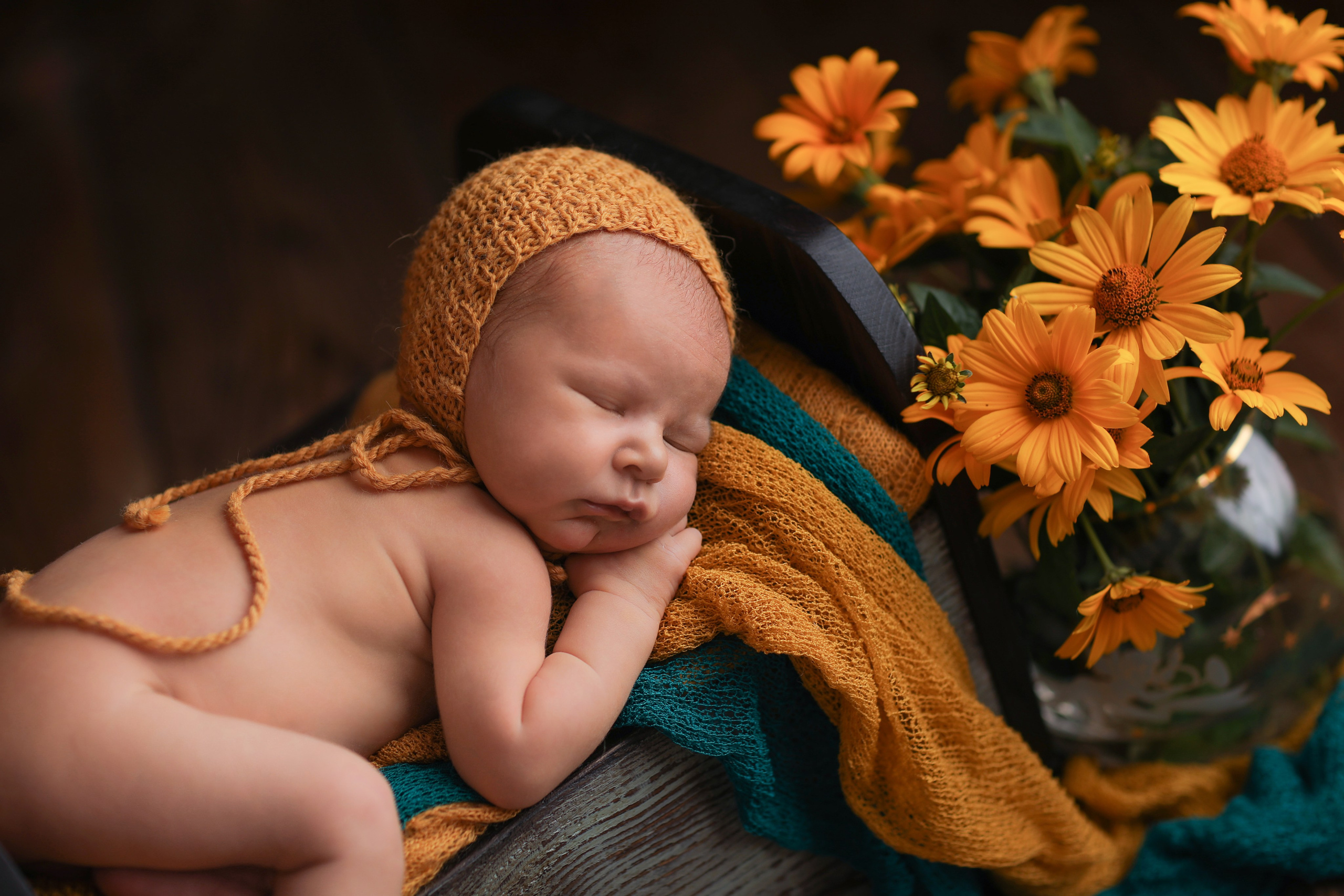 PH @anna_molodykh_newborn.almaty. Retoucher Aleksmokh