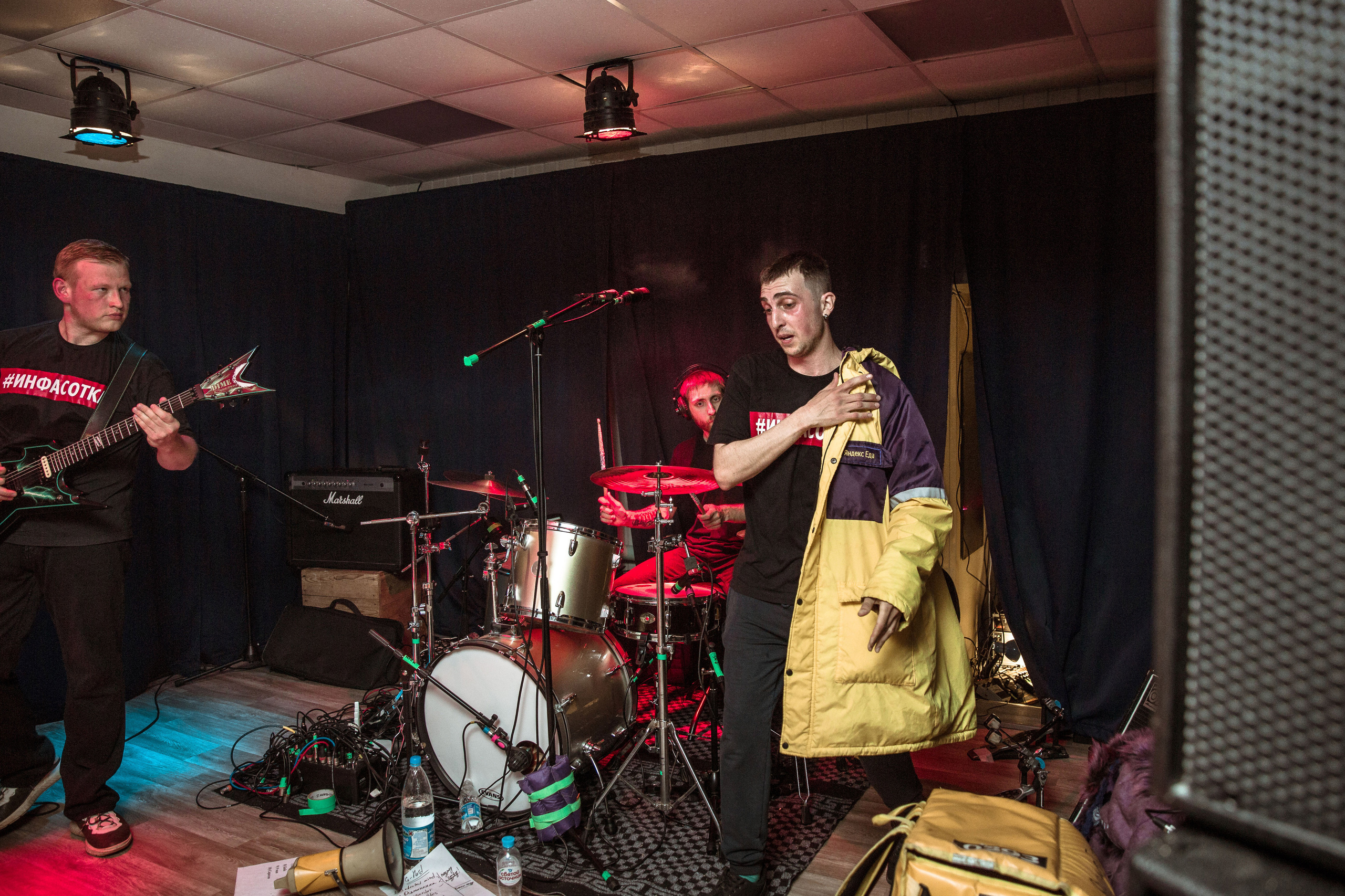 Tom Wear, G-Hard, ИНФАСОТКА — концерт в театре-студии «Портал» г. Димитровград. Концертный фотограф Наталья Сорокина