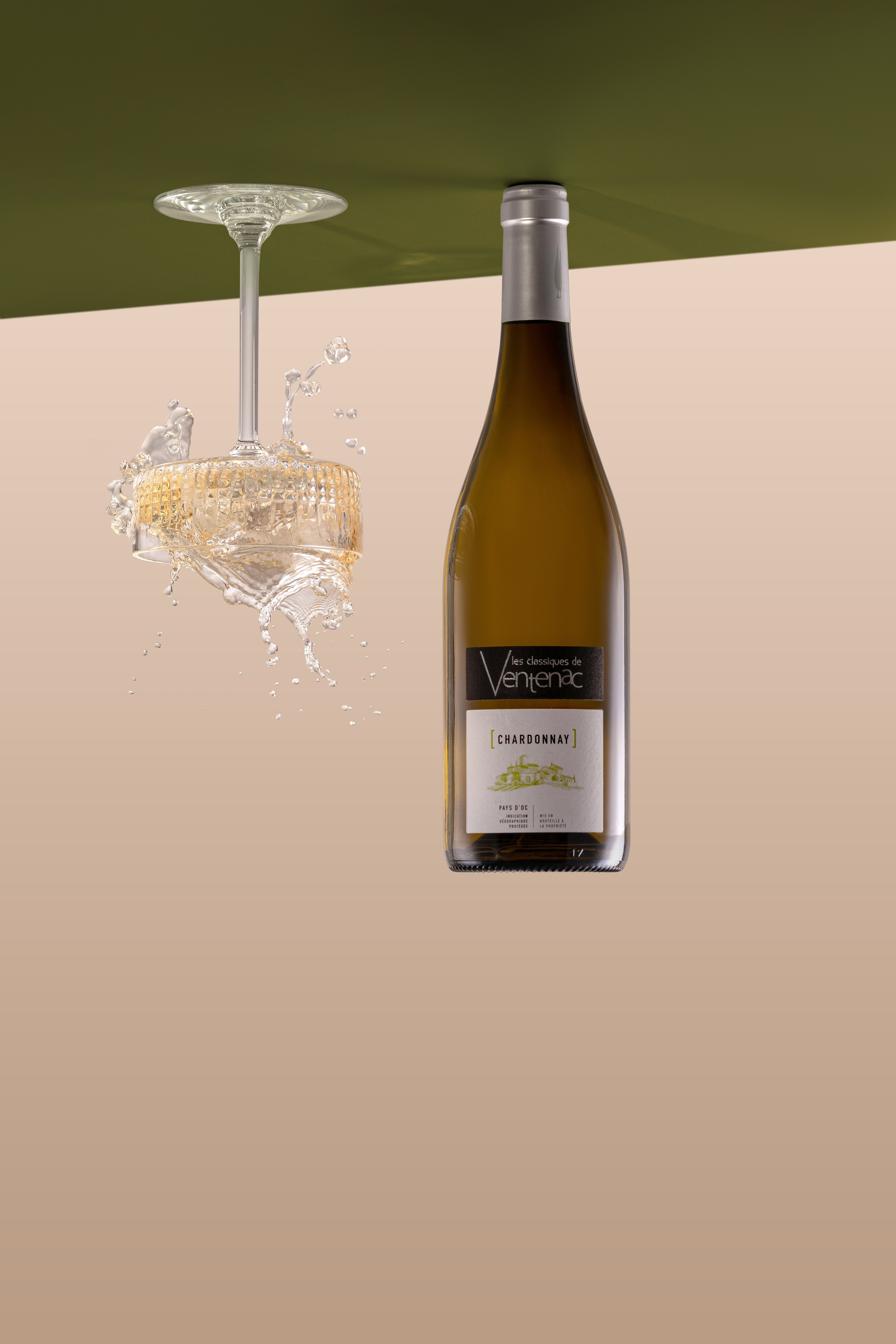 Бутылка. Предметная фотосъемка в Москве. Предметная фотостудия Москва