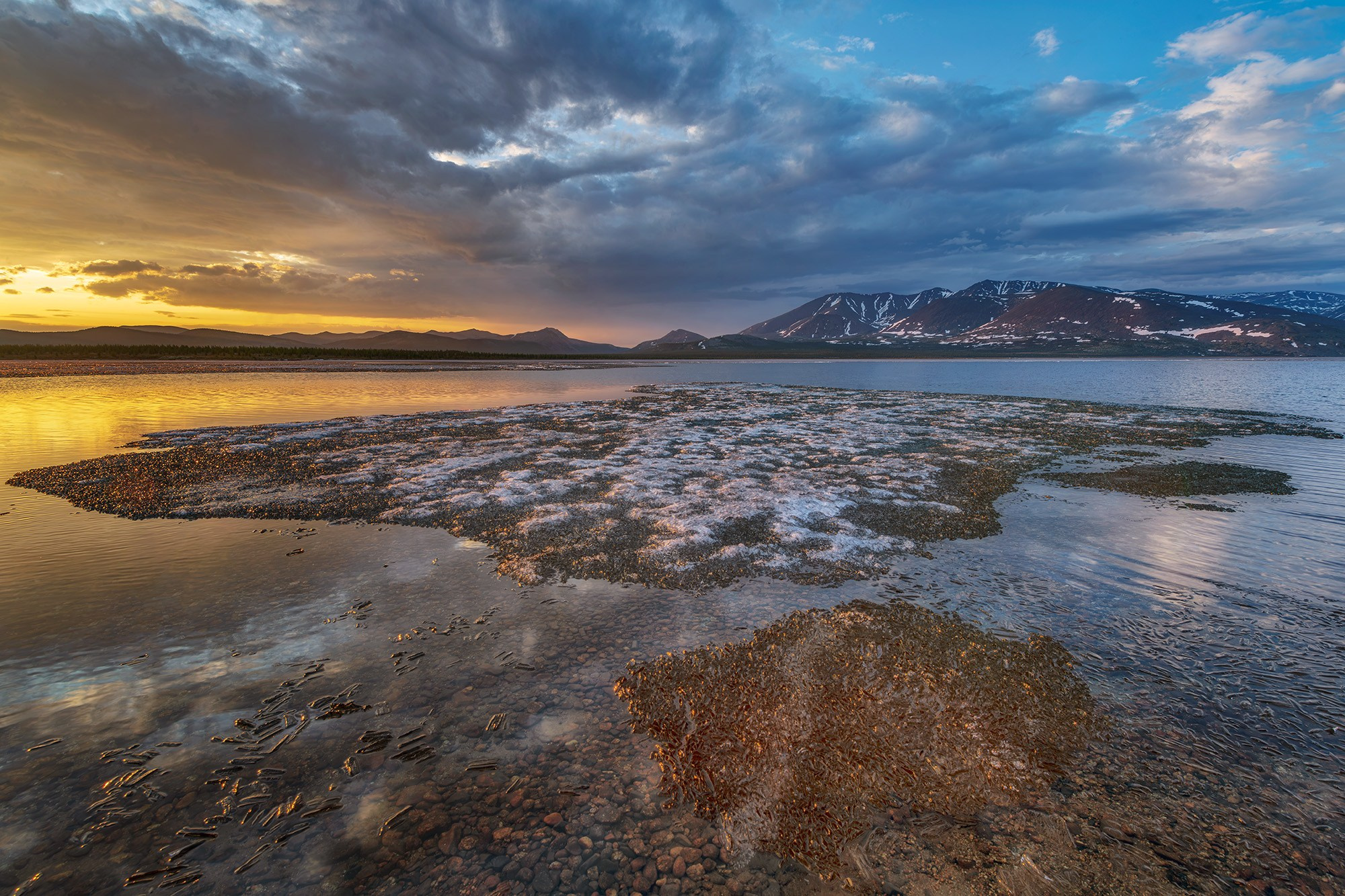 Весенняя фотоэкспедиция по Колымским озёрам
