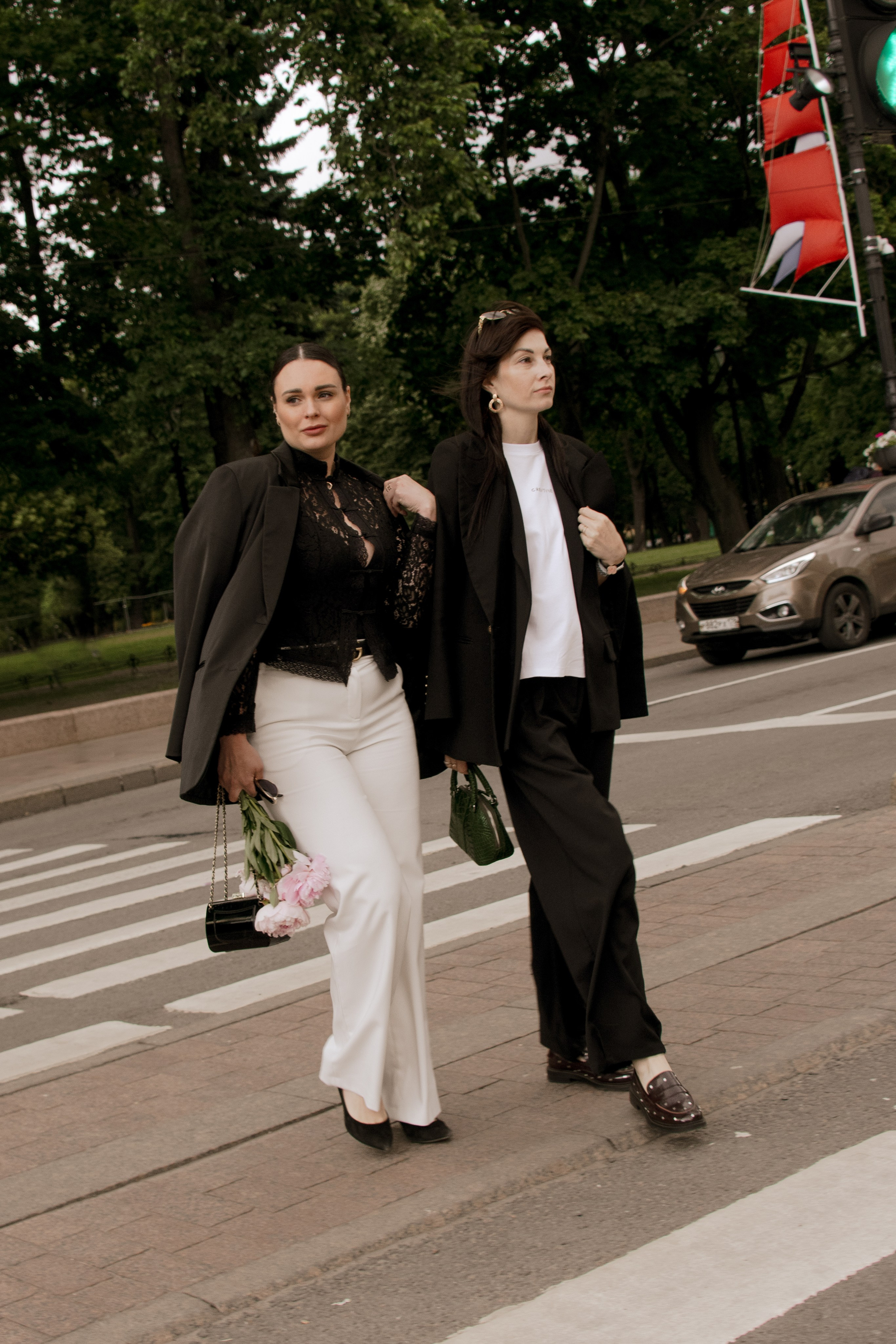 Masha & Masha в Петербурге. Фотограф в Санкт-Петербурге Ксения Яковчук