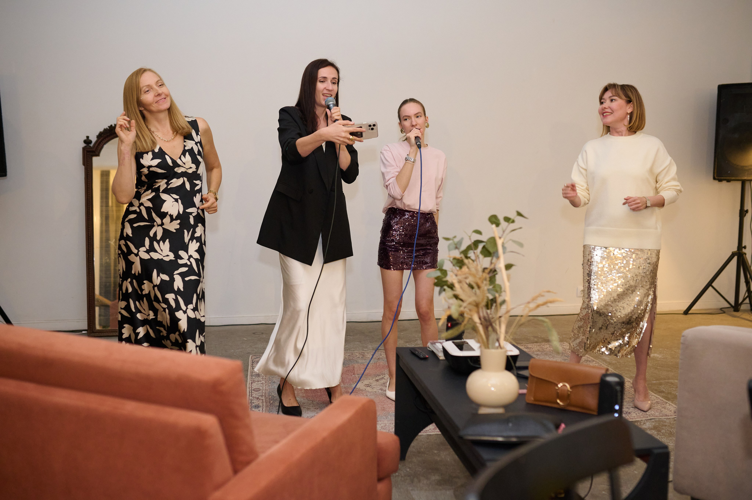 Квартирник. День рождения в Лофте. Фотограф в Санкт Петербурге Александра Вильдгрубе