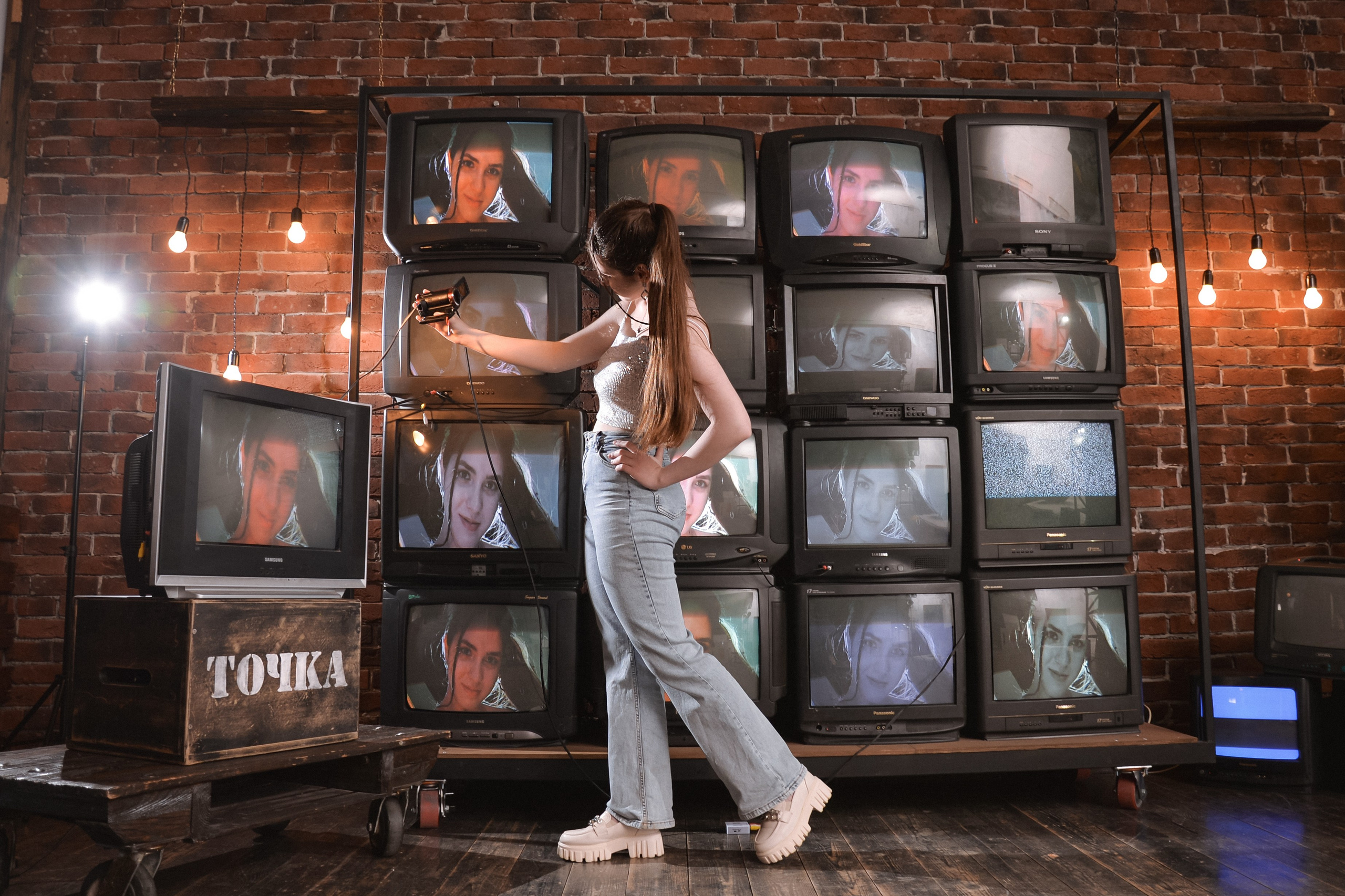 Вика, локация с телеками. Семейный и свадебный фотограф Галина Абакумова, фотосессии в Белгороде