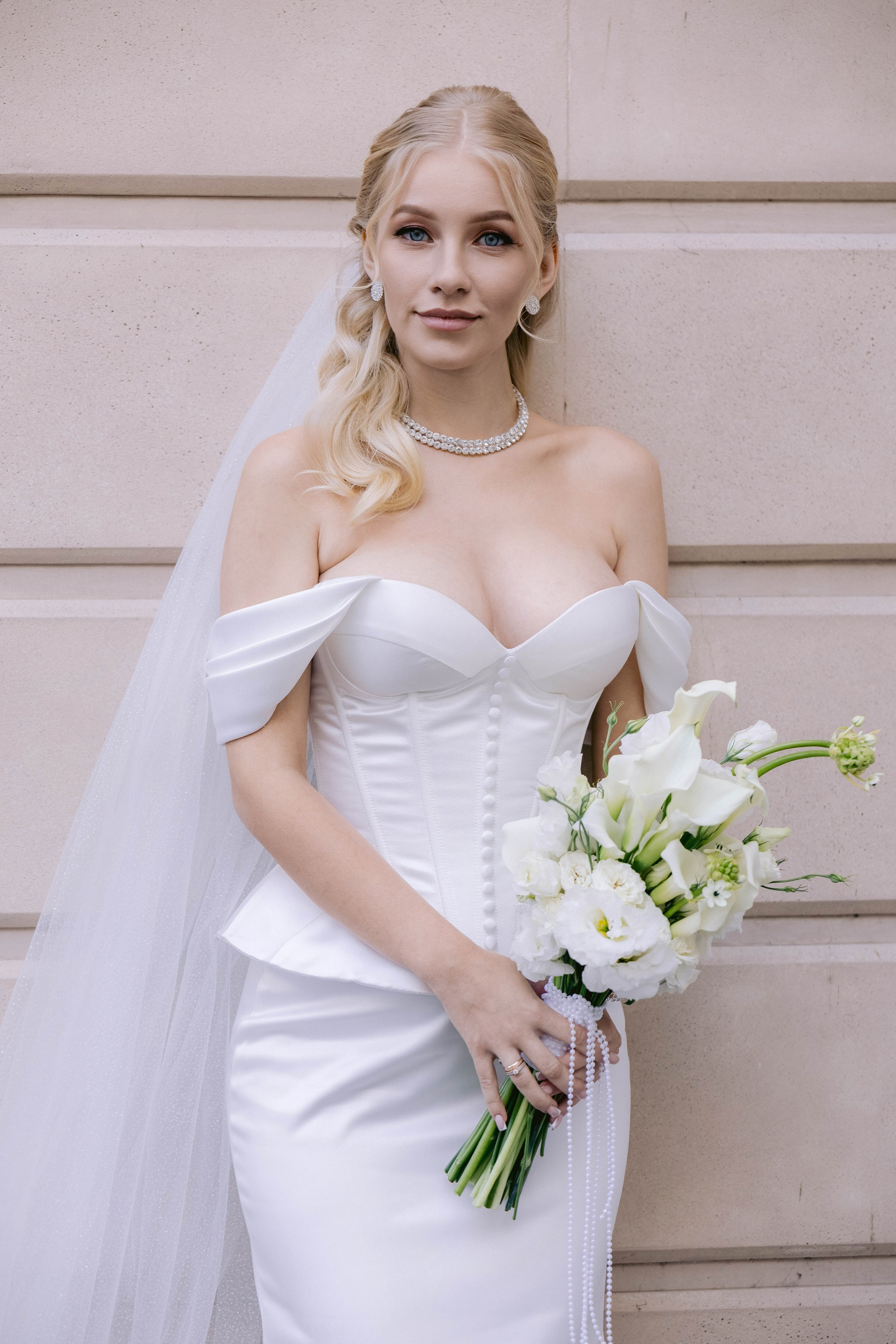 Ангелина, Ефим (прогулка после ЗАГСа). Фотограф в Волгограде Кристина Прохоренко