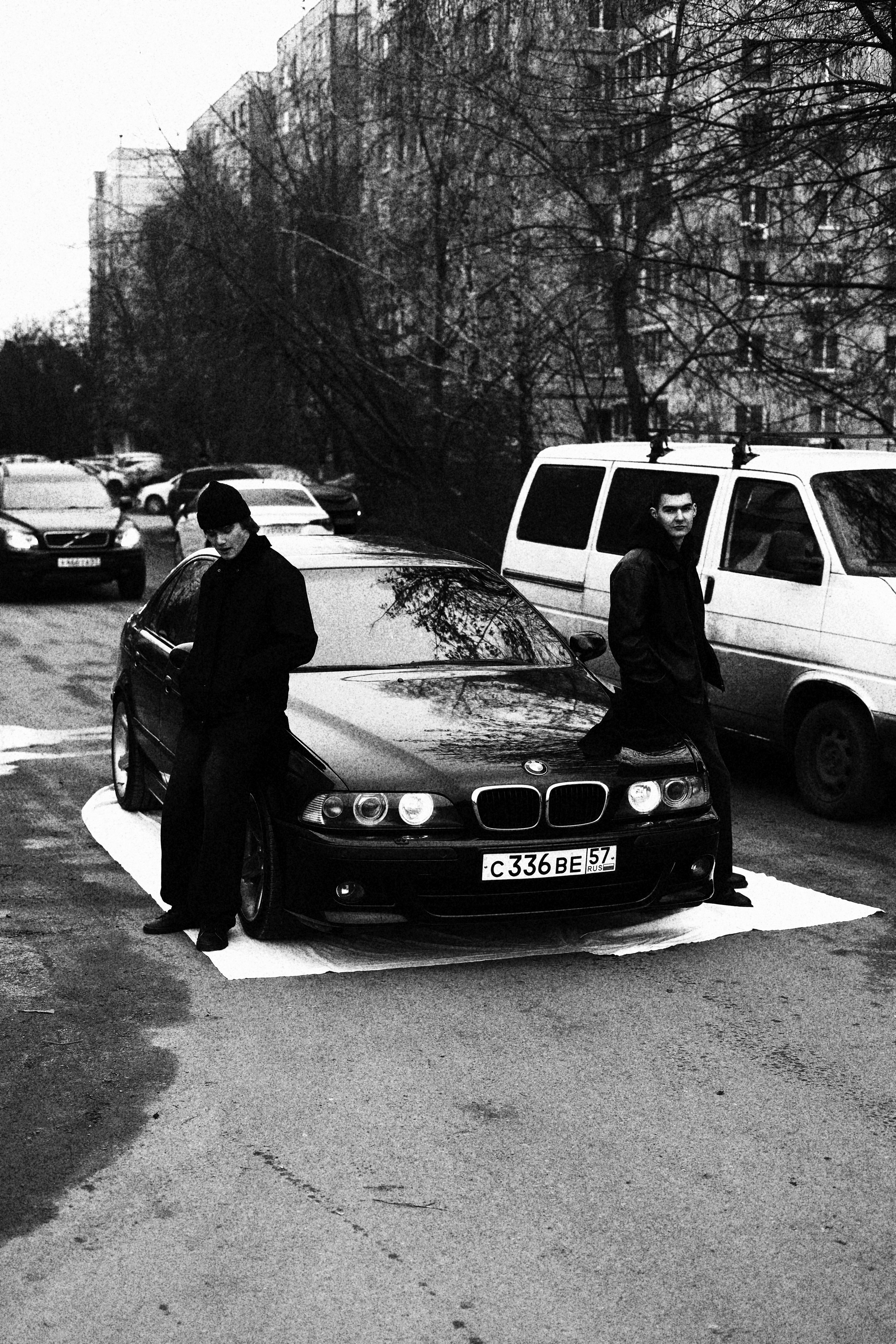 Богдан и Михаил. Портретный фотограф в Орле. Готовые фото за 3 дня! Помощь в позировании. Советы по организации