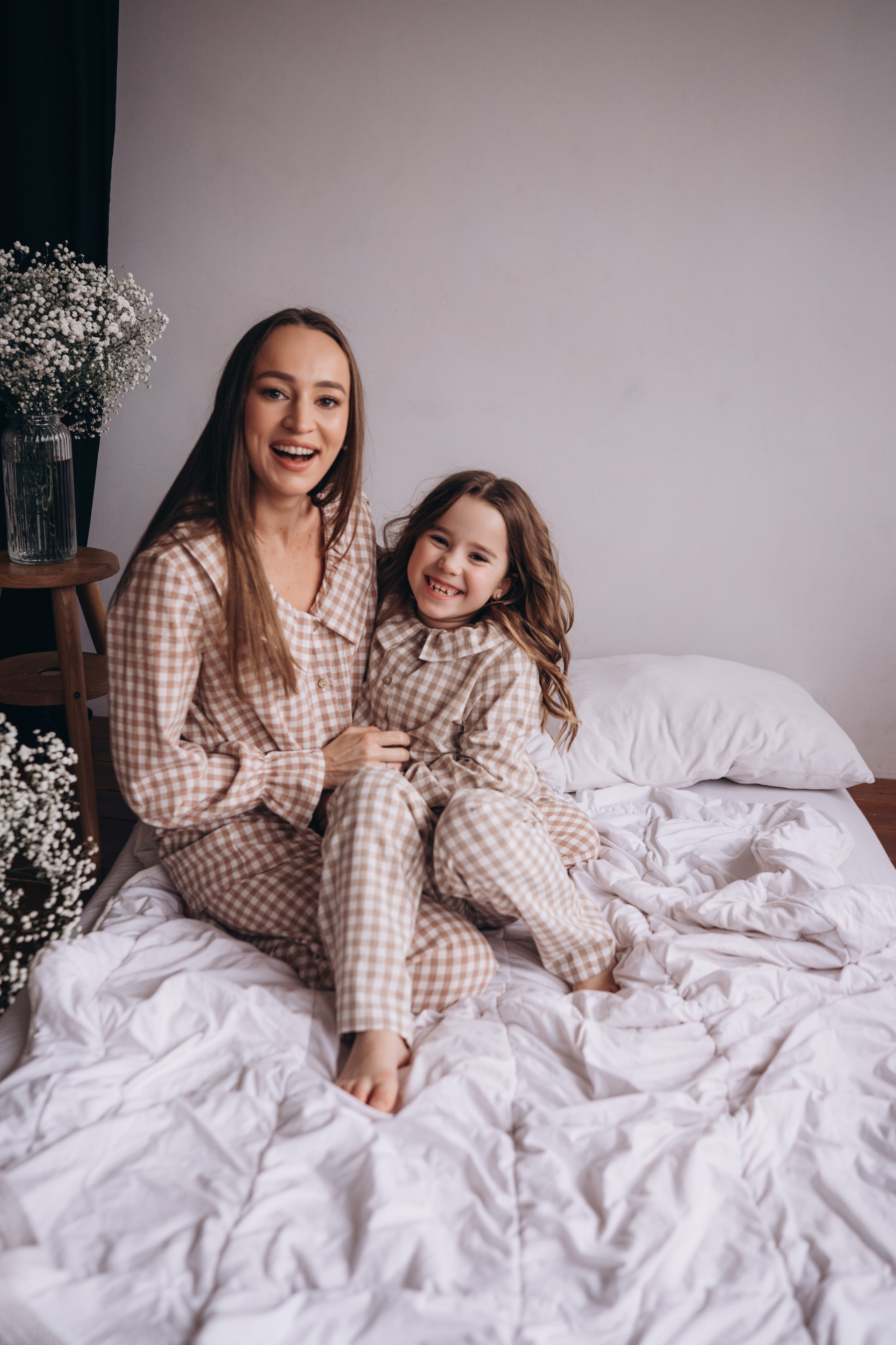 Фотодень Мамы 2026. Фотограф Новорожденных в Москве. Семейные истории в стиле LIFE