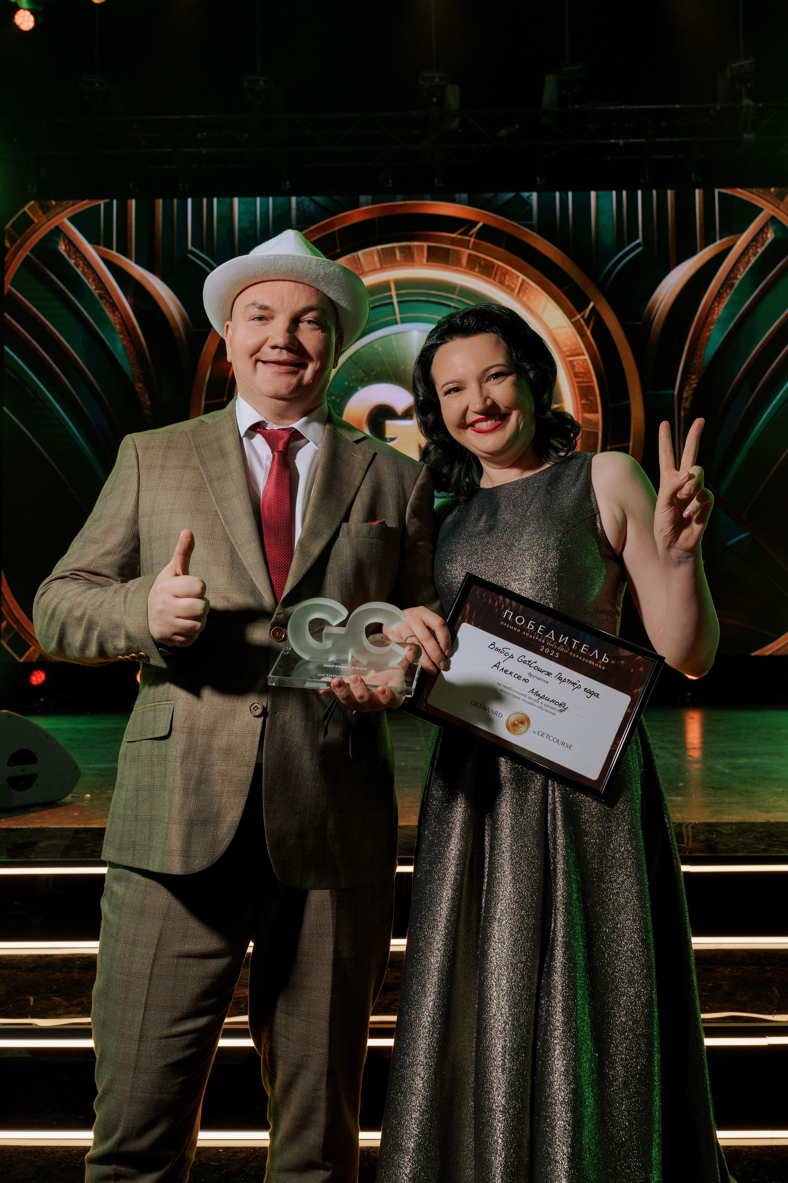 Фотограф репортажный на премию. Репортажный фотограф в Москве Саша Дружинина