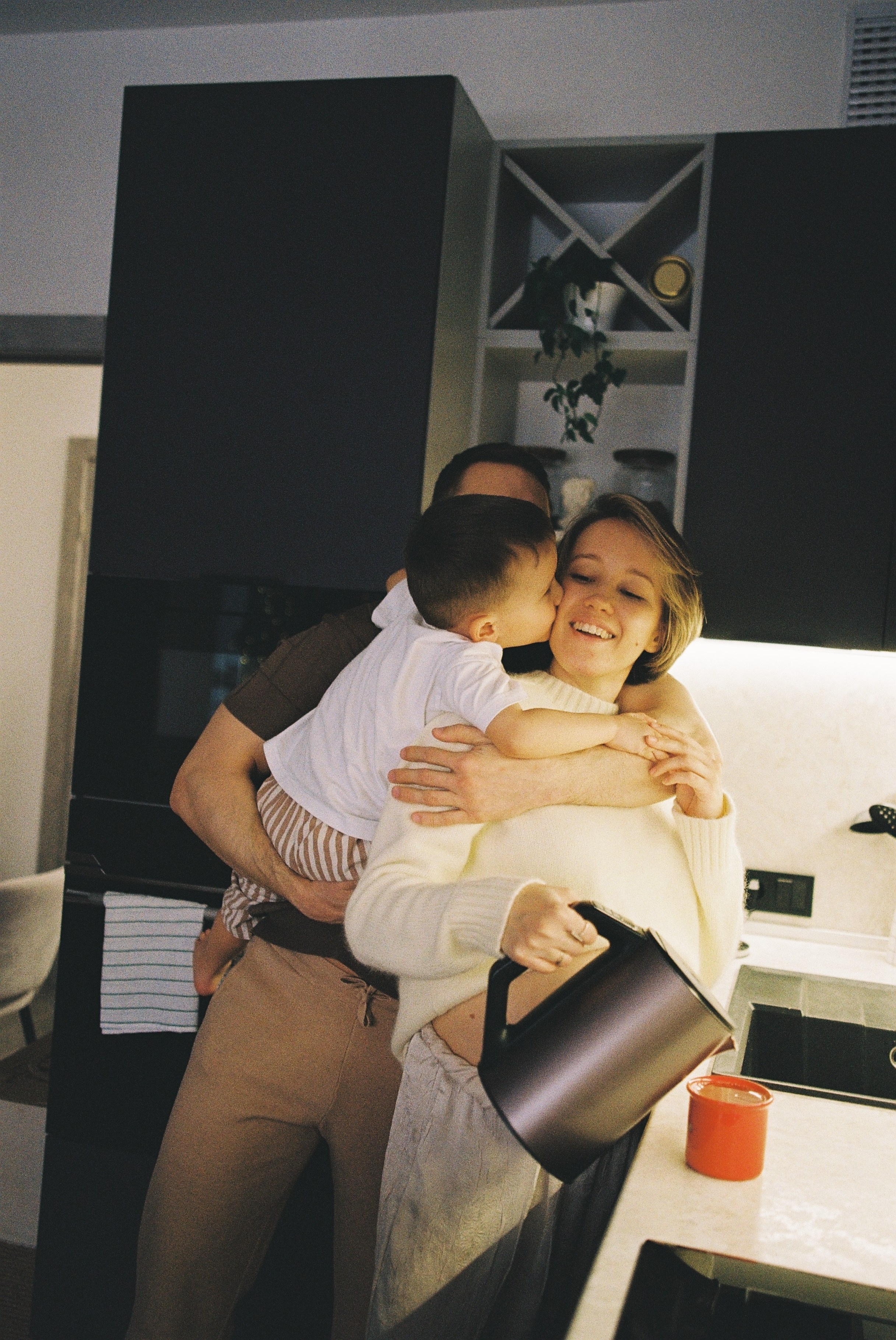 Тансылу и ее семья (35 мм). Фотограф в Екатеринбурге и Москве, Анна