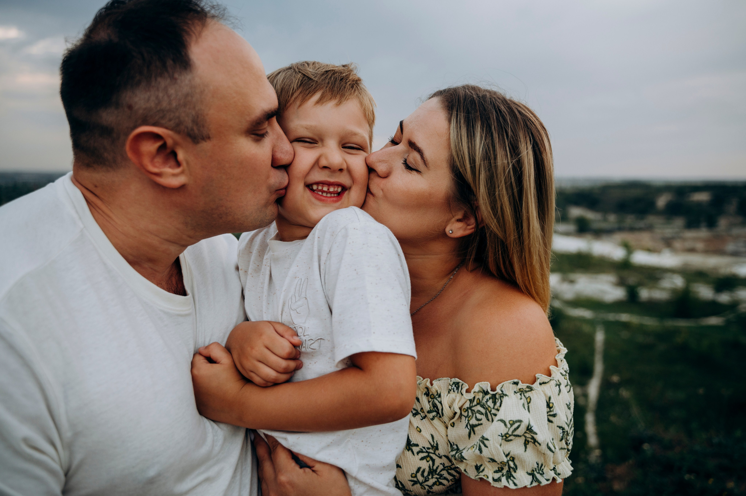 Семья — это место, где всегда светло. Семейный и детский фотограф Анастасия Монченко