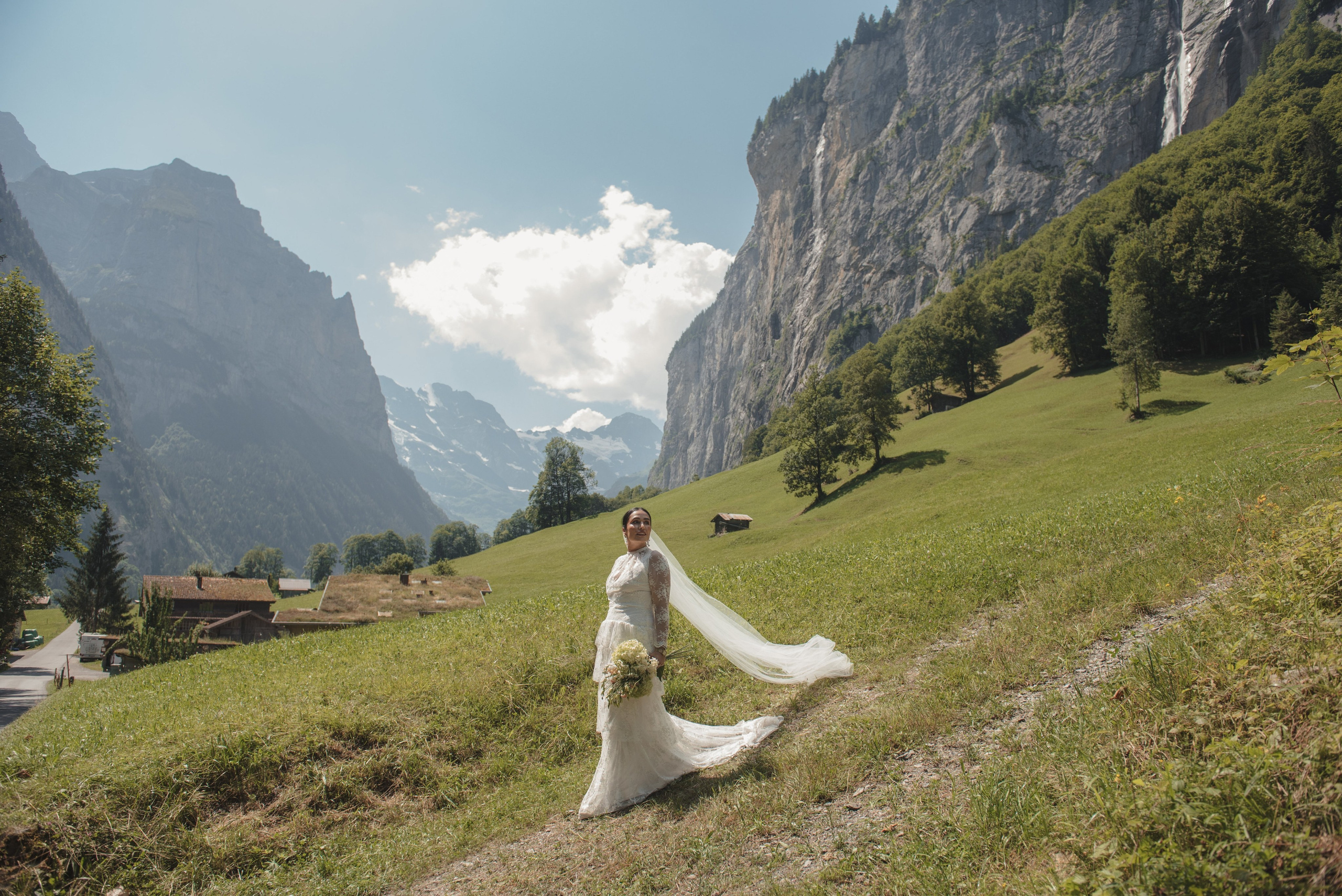 Berta & Orlando (Lauterbrunnen, Switzerland). Photographer in Interlaken area