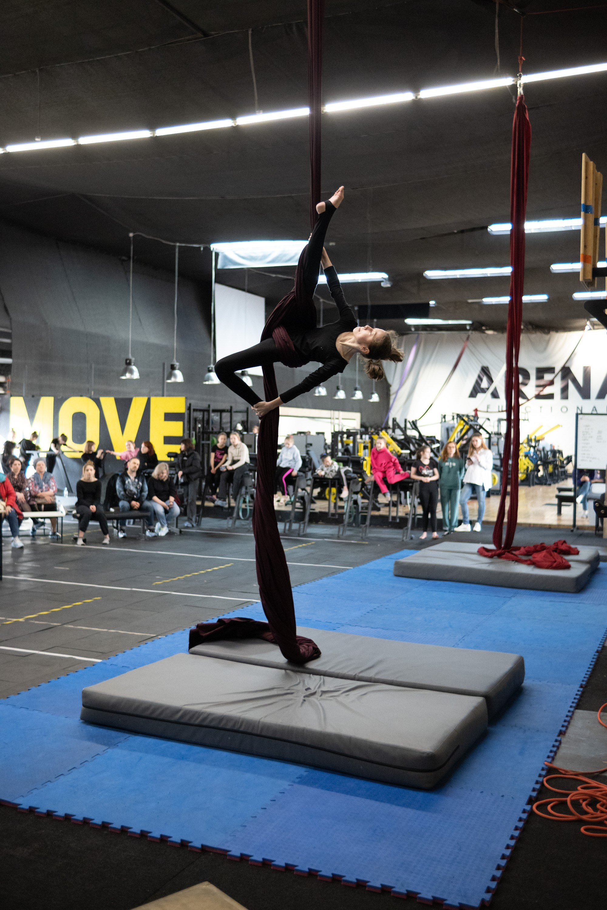 Внутриклубные соревнования по воздушной гимнастике 02.04.23