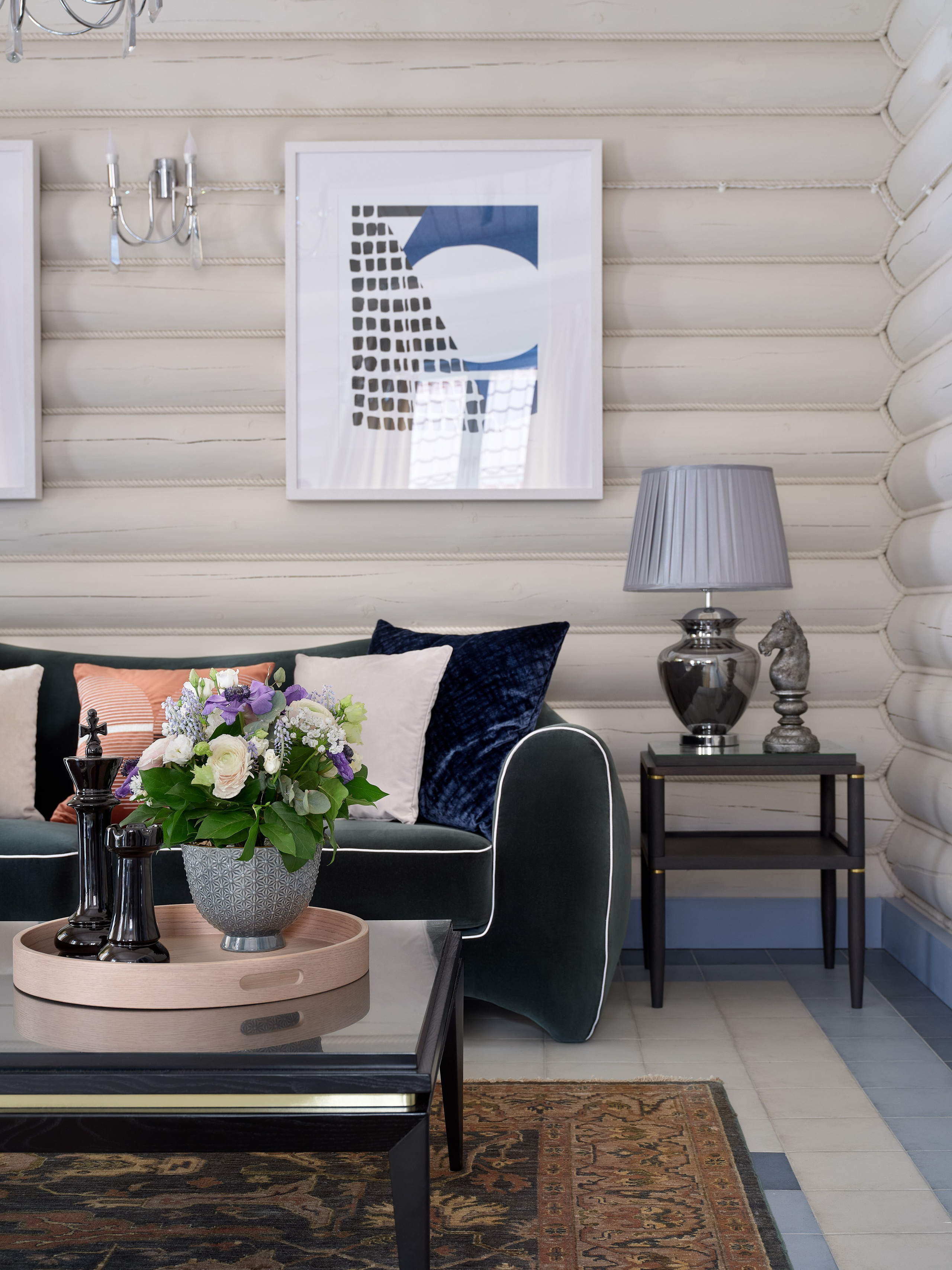 Бревенчатый светлый дом. Фотограф Наталья Вершинина