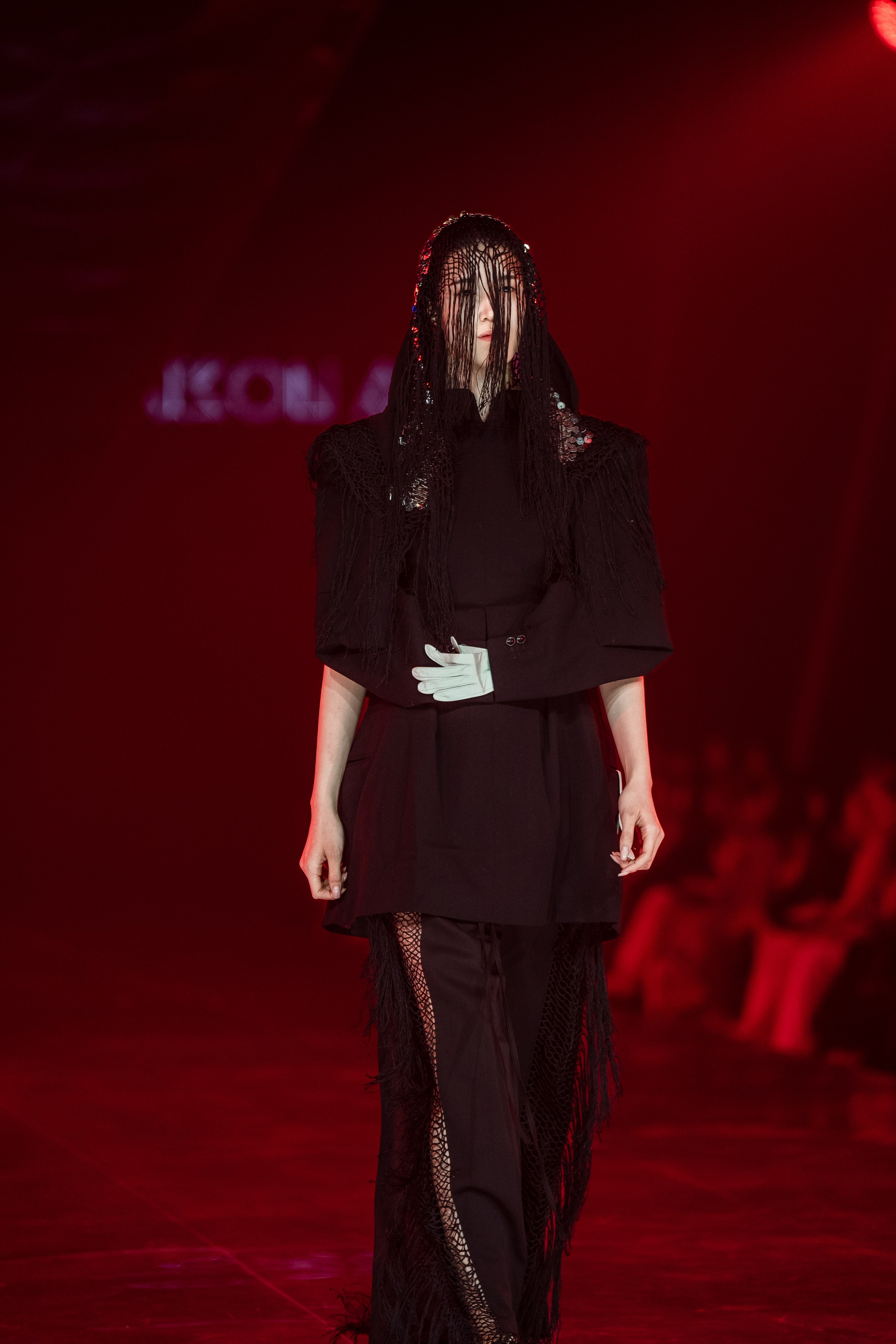 Visa Fashion week Maison Artc. Сайт Алматинского НЮ АРТ, будуар и фэшн фотографа Дениса Карпенко