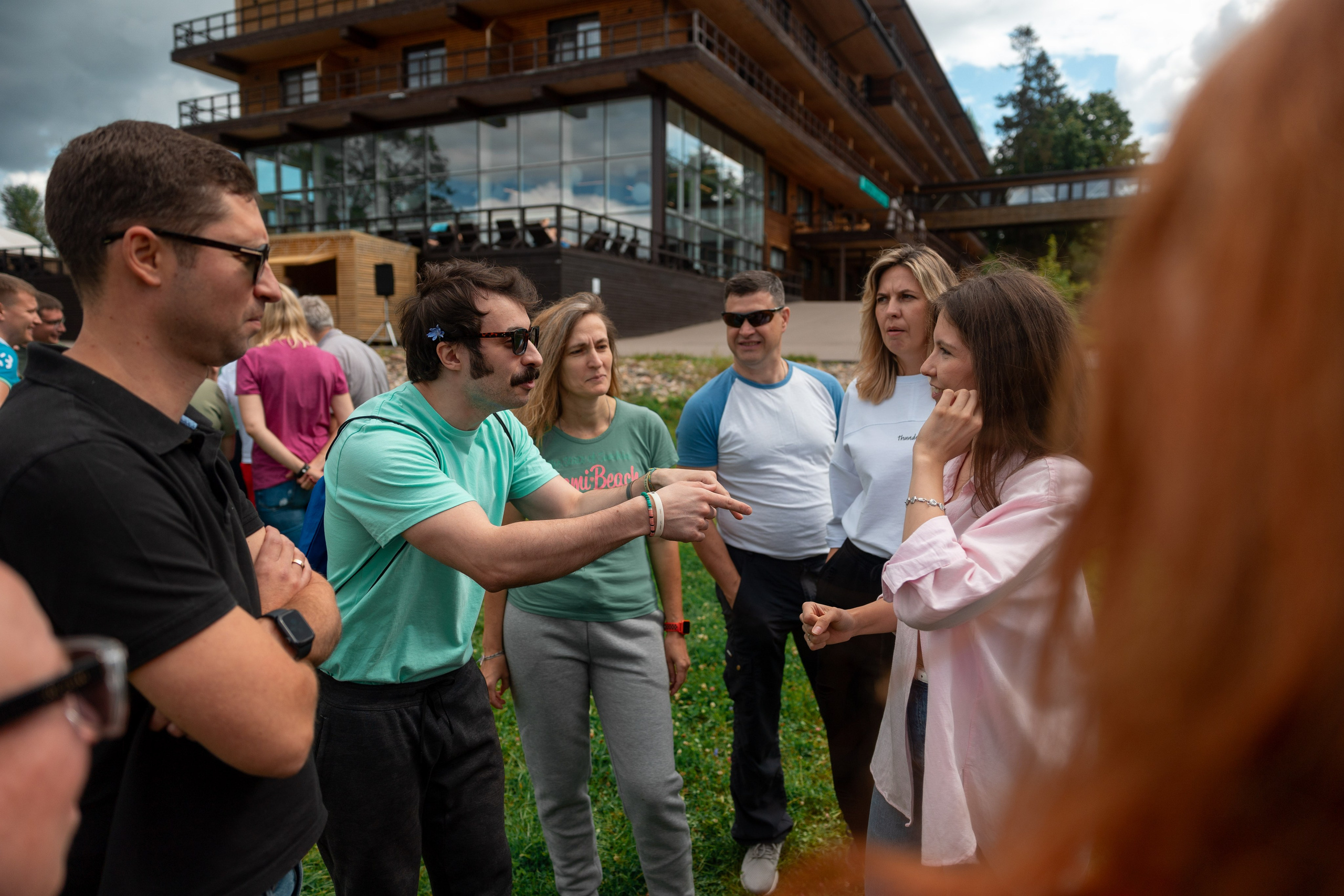 Тимбилдинг с банкетом. Ваш фотограф и видеограф