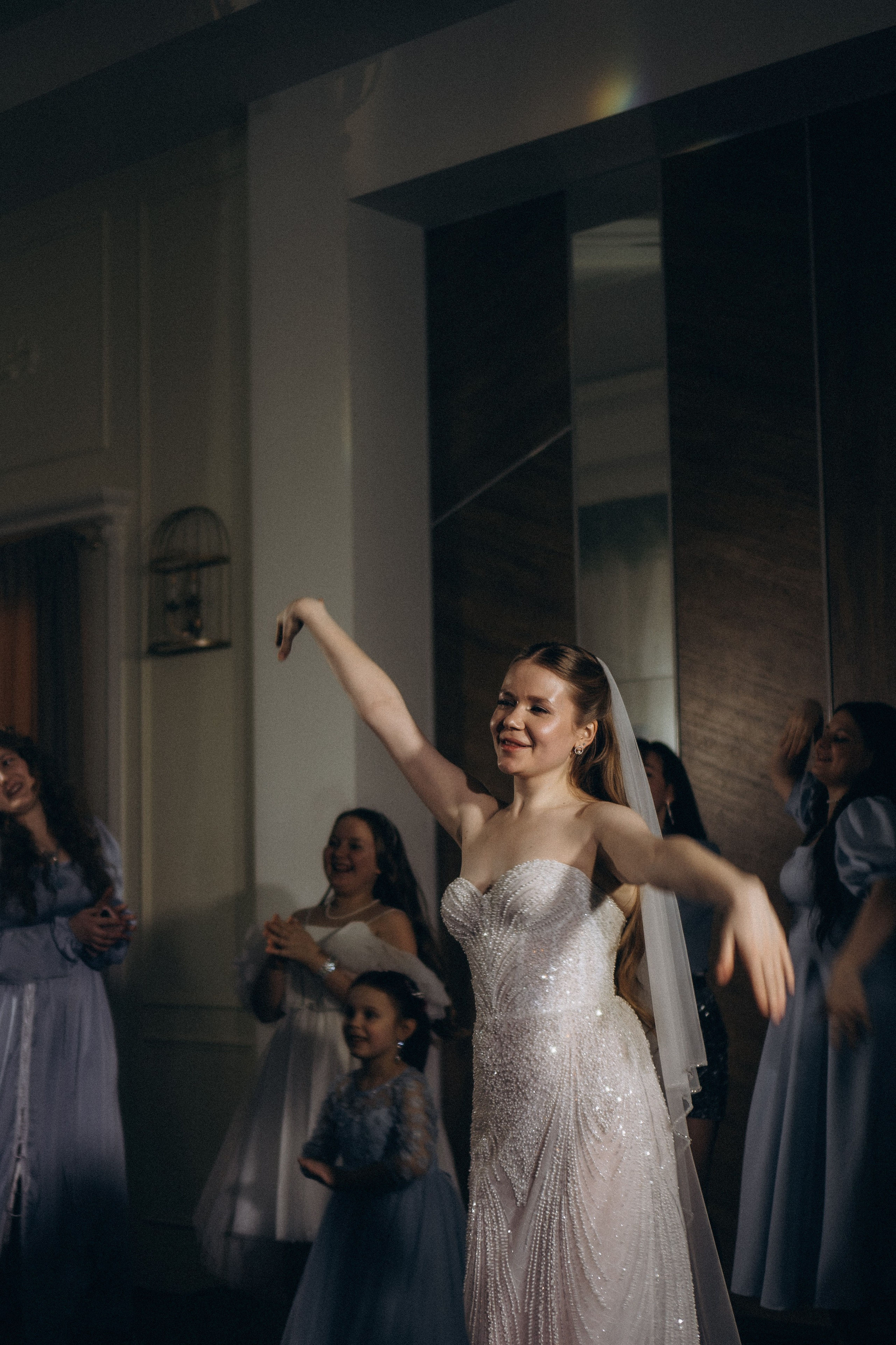 СЬЕМКА СВАДЕБНОГО БАНКЕТА (СНЯТО В СИБИРЕ В НИЖНЕВАРТОВСКЕ). Профессиональный фотограф, Санкт-Петербург — Виктория Богомолова