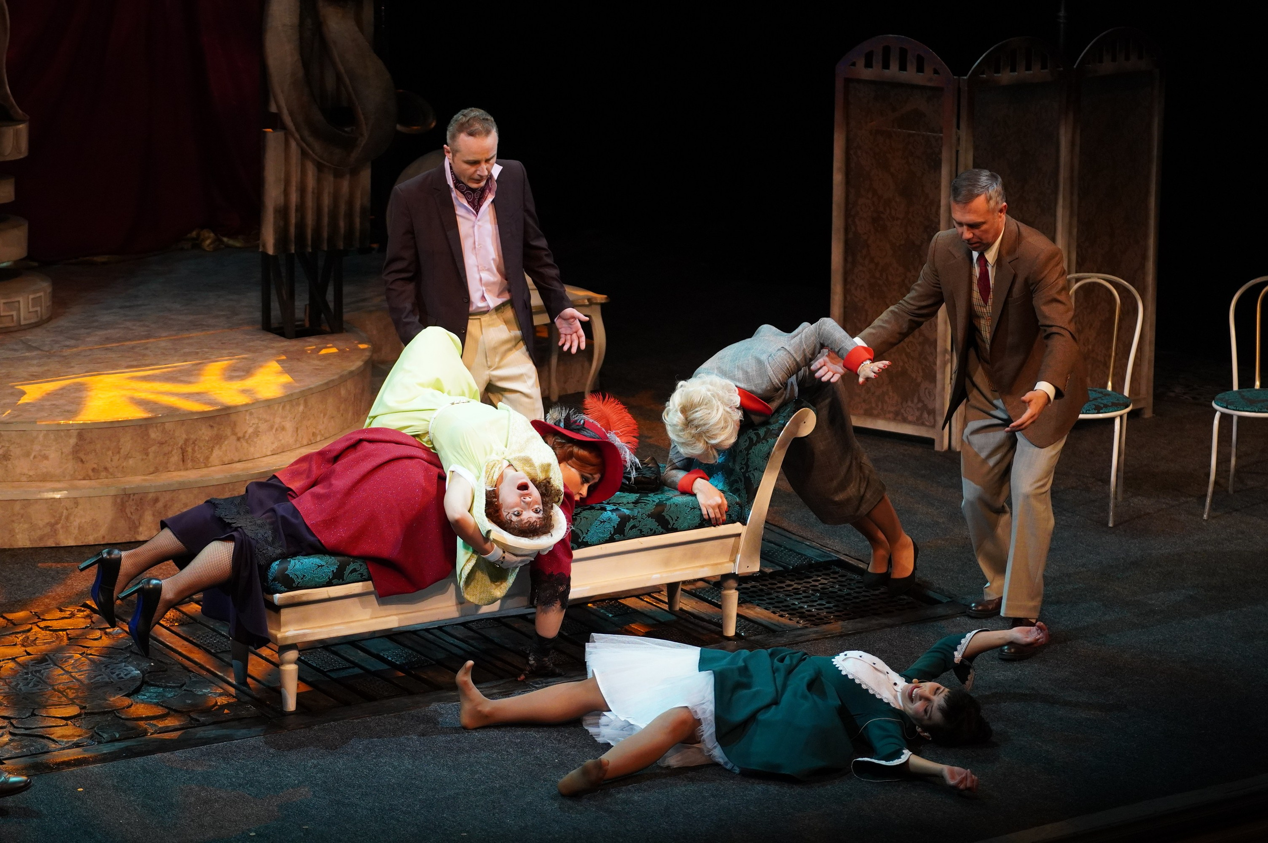 Пигмалион (НЭТ). Maxon Magnusson