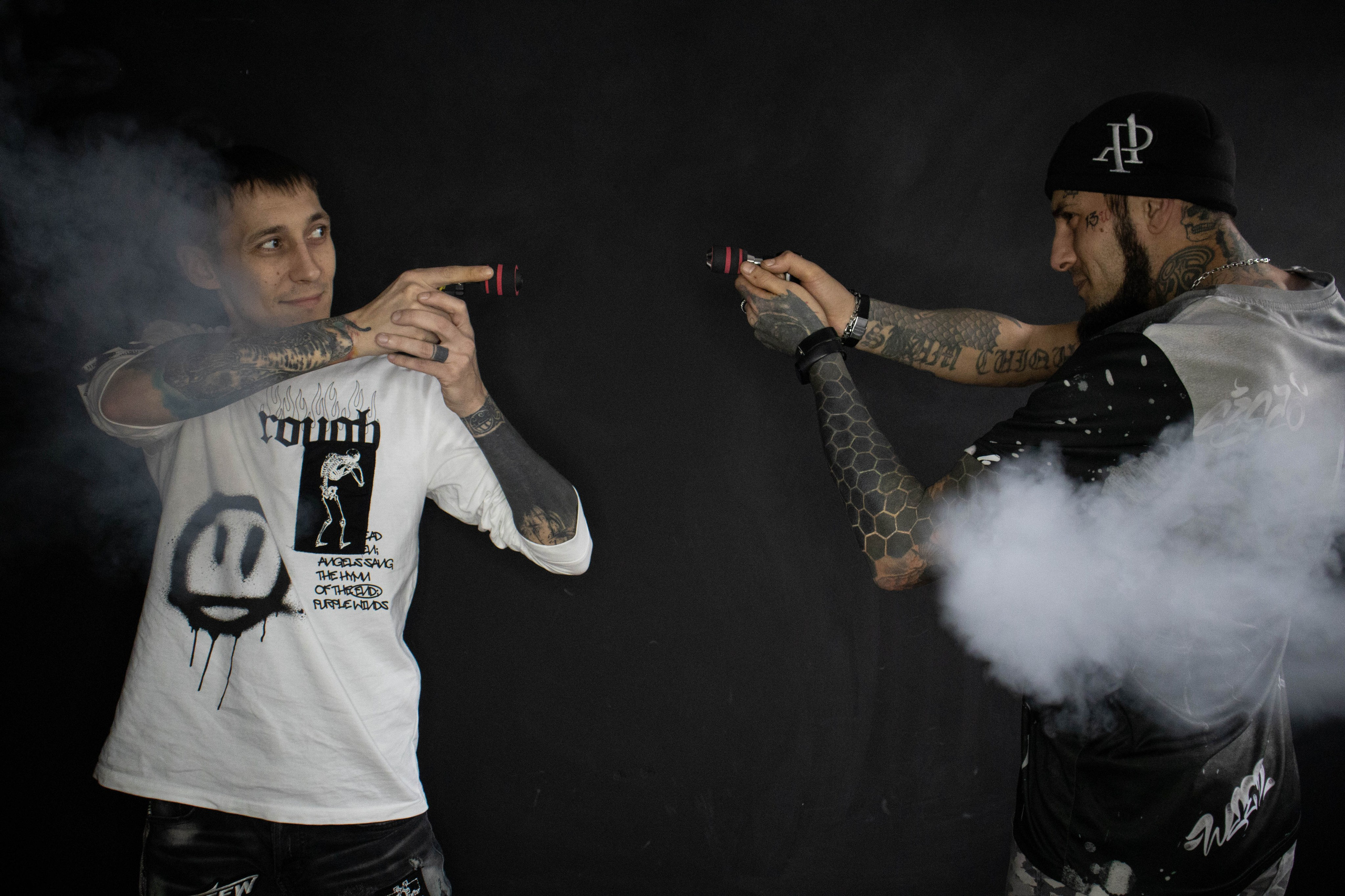 Academy Tattoo. Уличный фотограф Города N