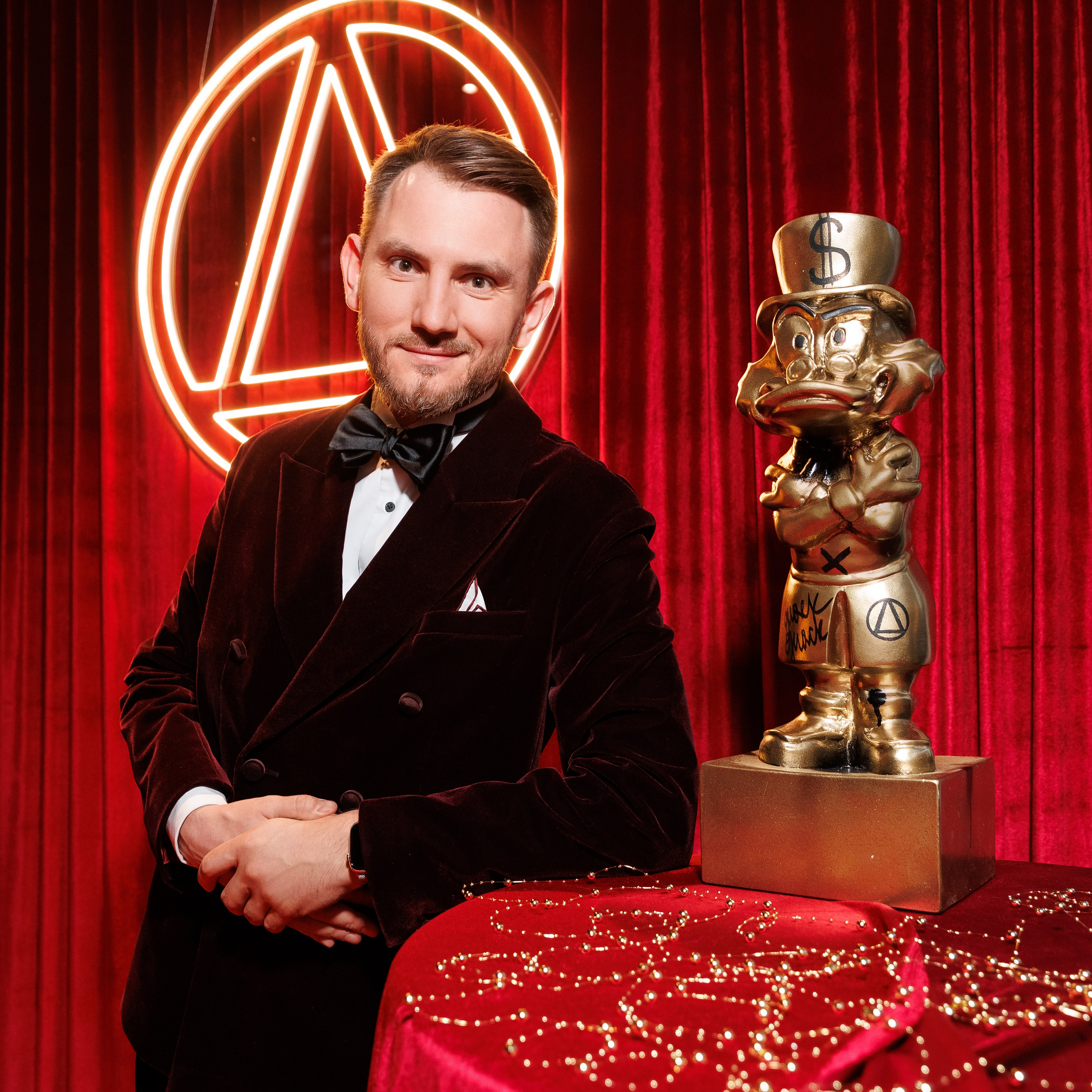 Новогодняя вечеринка клуба «Деньги»