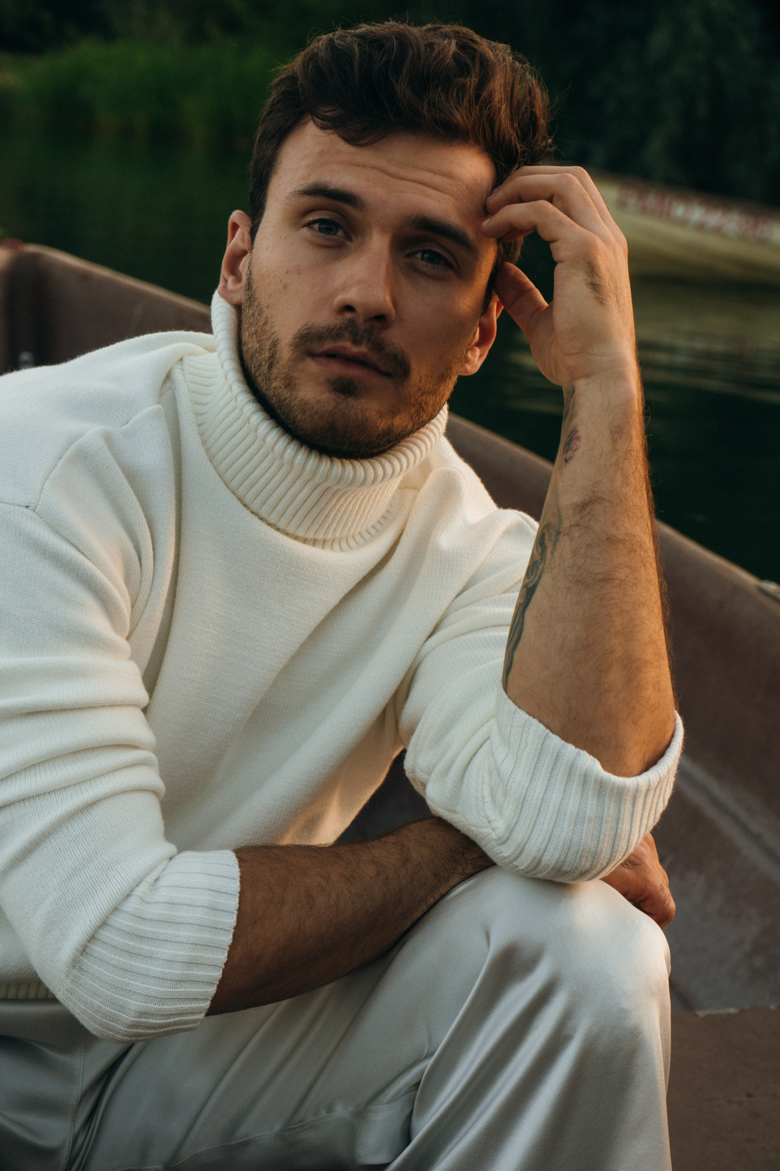 Портфолио Парня модели Глеб Русанду. Продакшен г. Москва съемка мужской одежды, мужские модели, фото и видео, организация под ключ