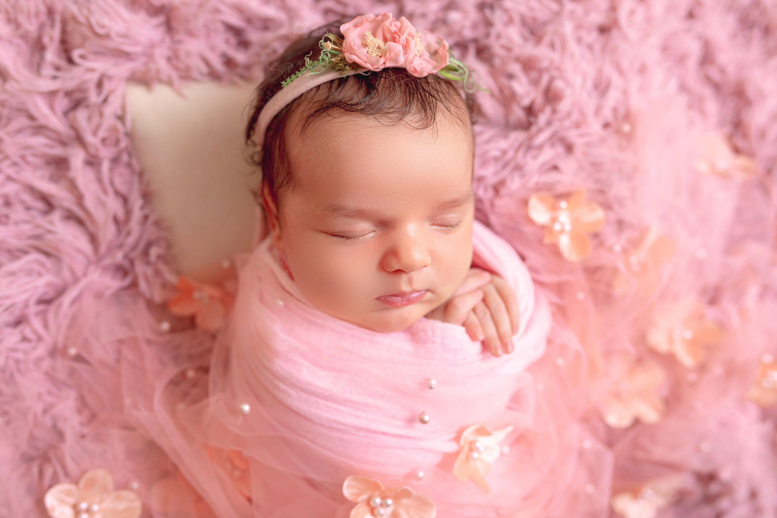 Фотограф новорождённых Псков