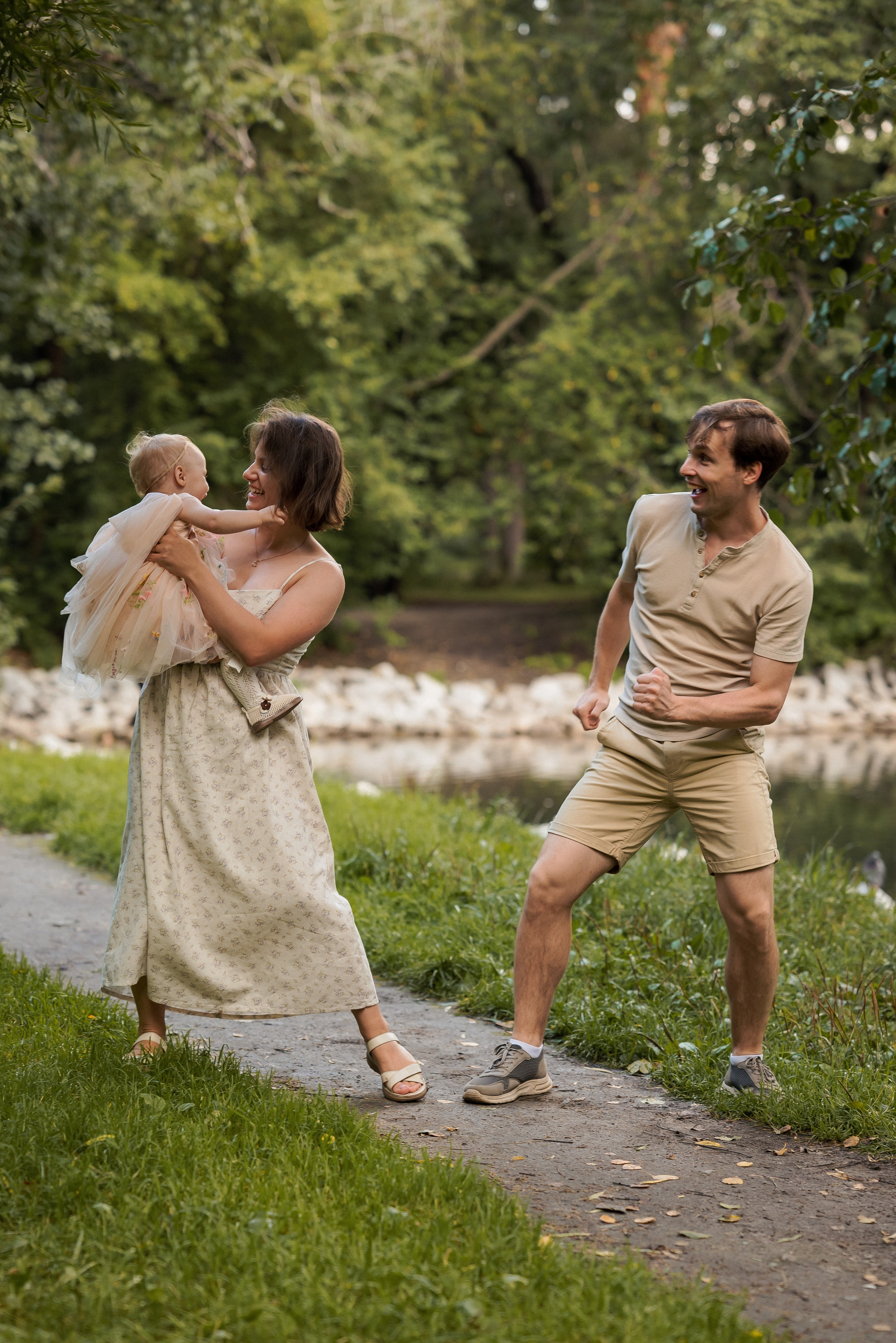 Илья & Ангелина & Рая. Семейный и детский фотограф в Екатеринбурге Валерия Нагибина