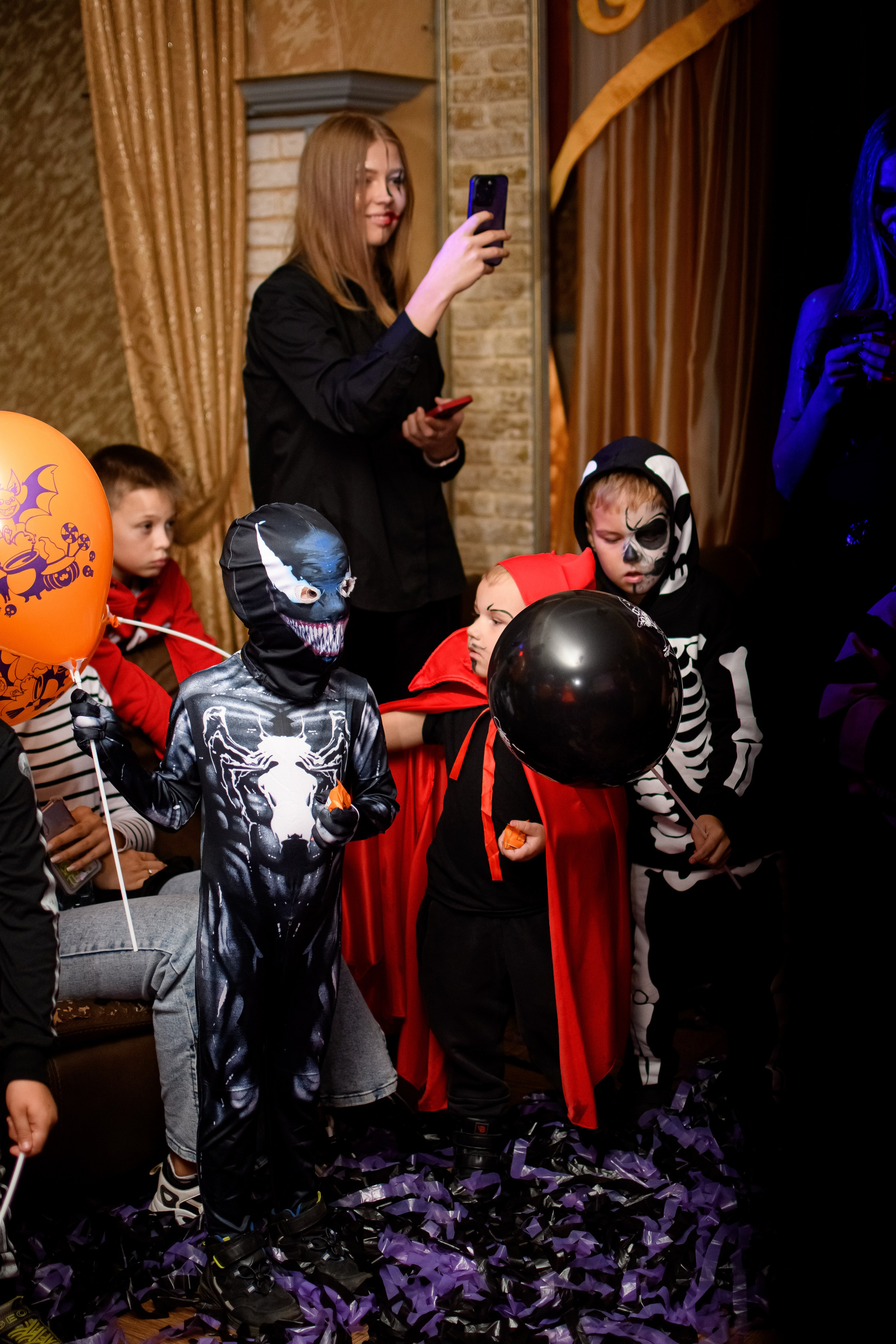 HALLOWEEN. Photokarish