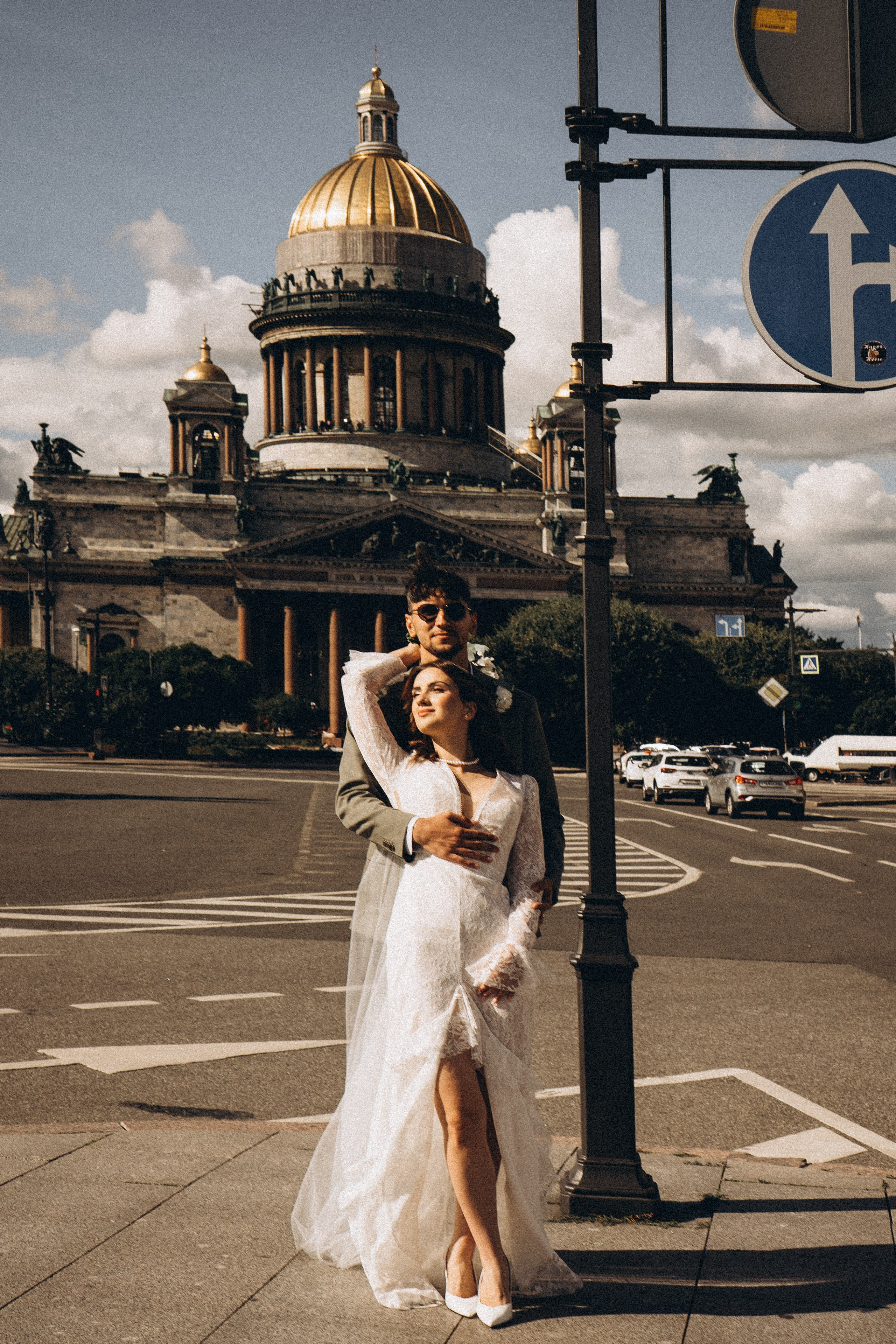 СВАДЕБНАЯ ПРОГУЛКА ВОЗЕ ИСАИКЕВСКОГО СОБОРА АСТОРИИ И ЗАКОНОДАЛЕТНОГО СОБРАНИЯ. Профессиональный фотограф, Санкт-Петербург — Виктория Богомолова