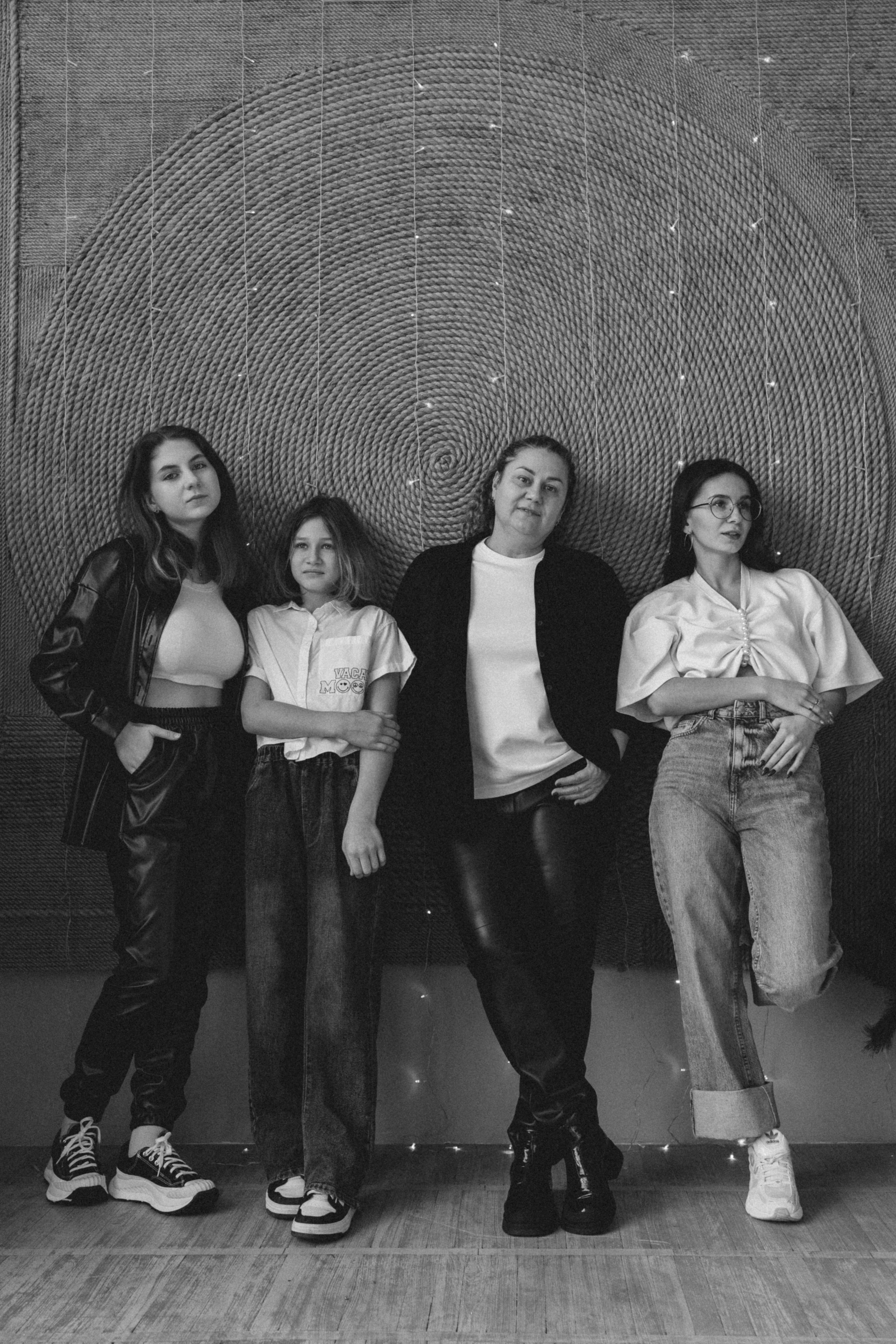 Семейная в студии. Фотограф в Краснодаре Лагунов Владимир