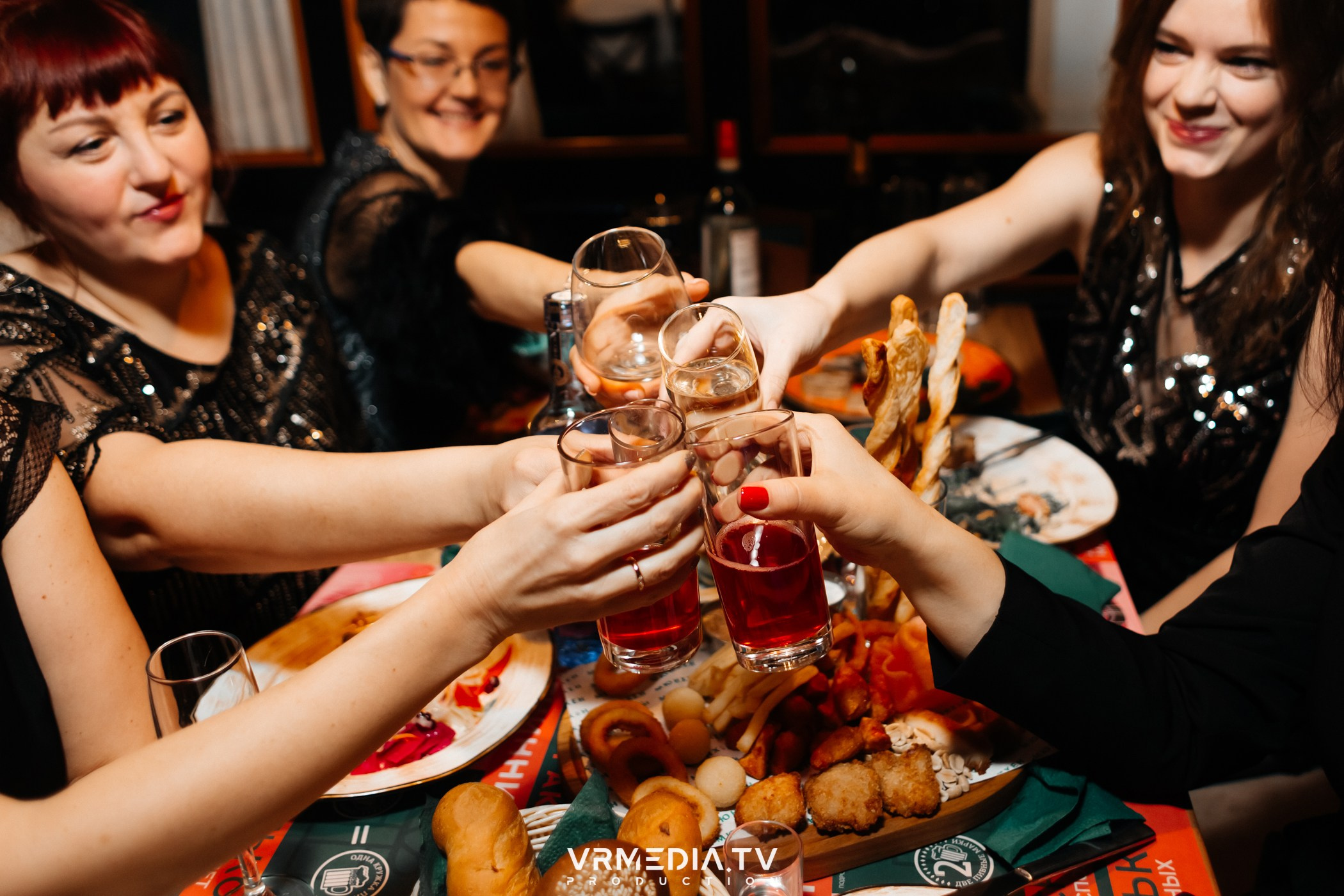 Новогодний вечер в ресторане «Мюнхен»