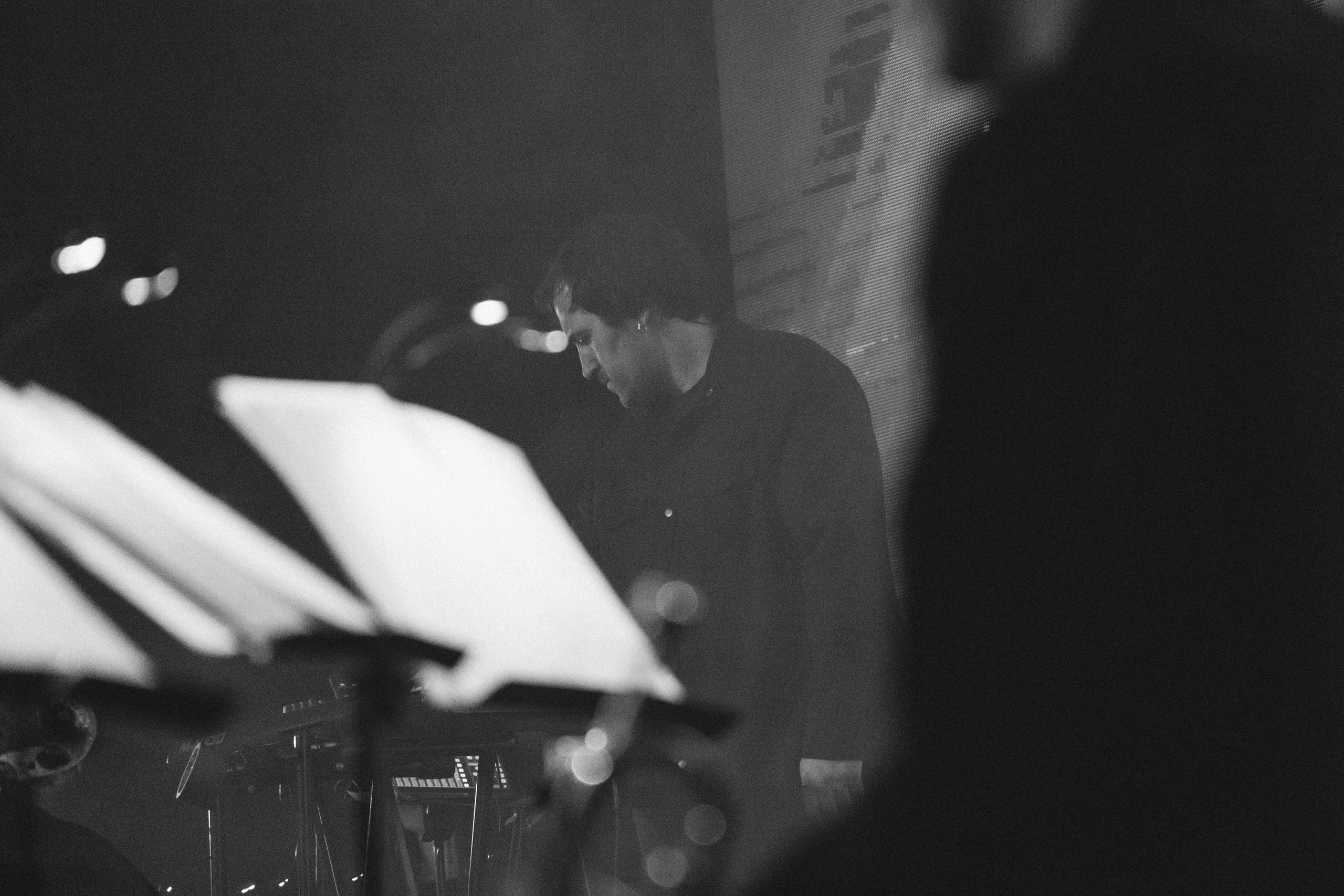 Сергей Бобунец в Красноярске 18.03.26. Фотограф Красноярск съемки лавстори, фотосессия в студии, портретная съемка, творческие фотосессии