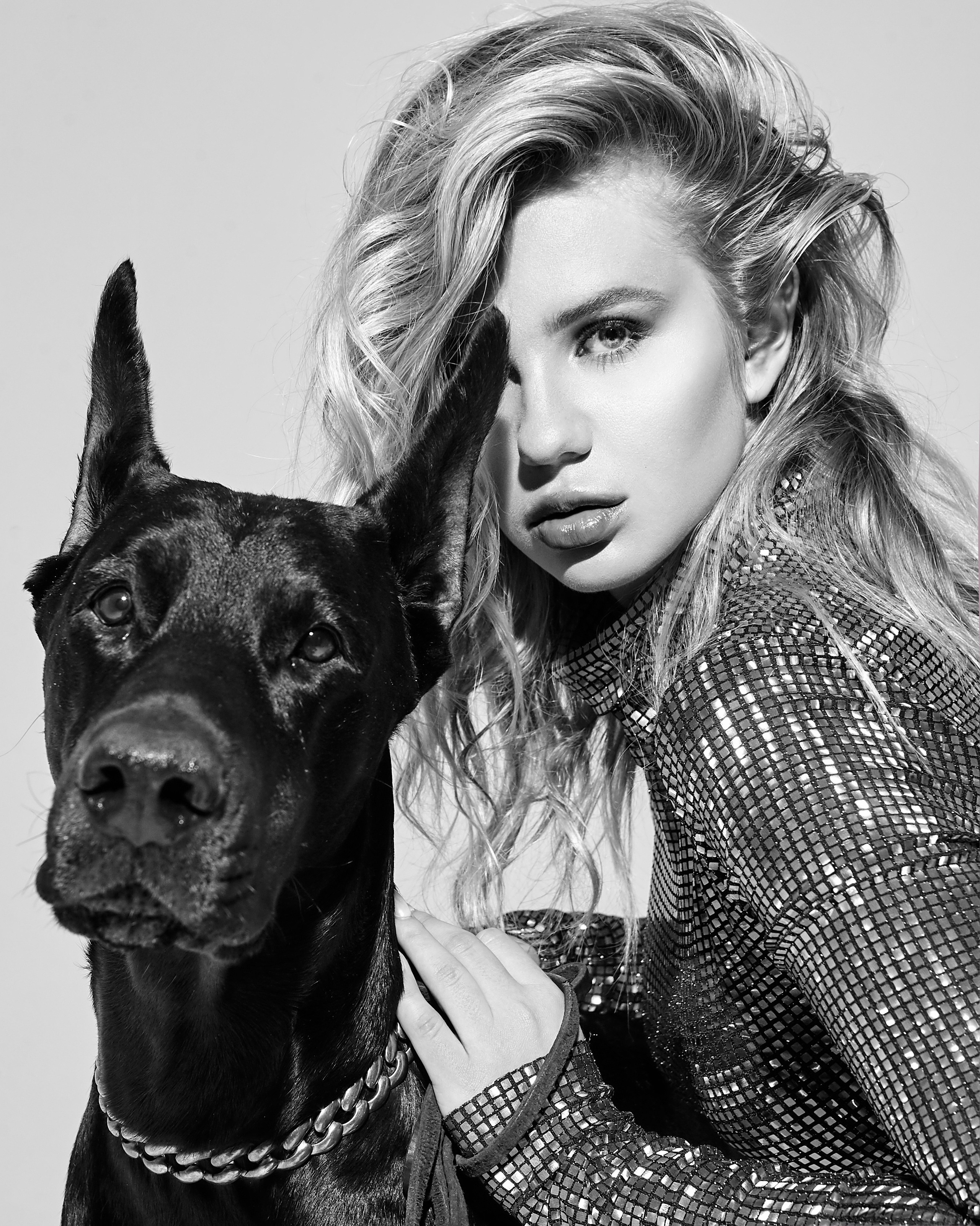 Маша Журавлева. Фотограф Sasha Saunder