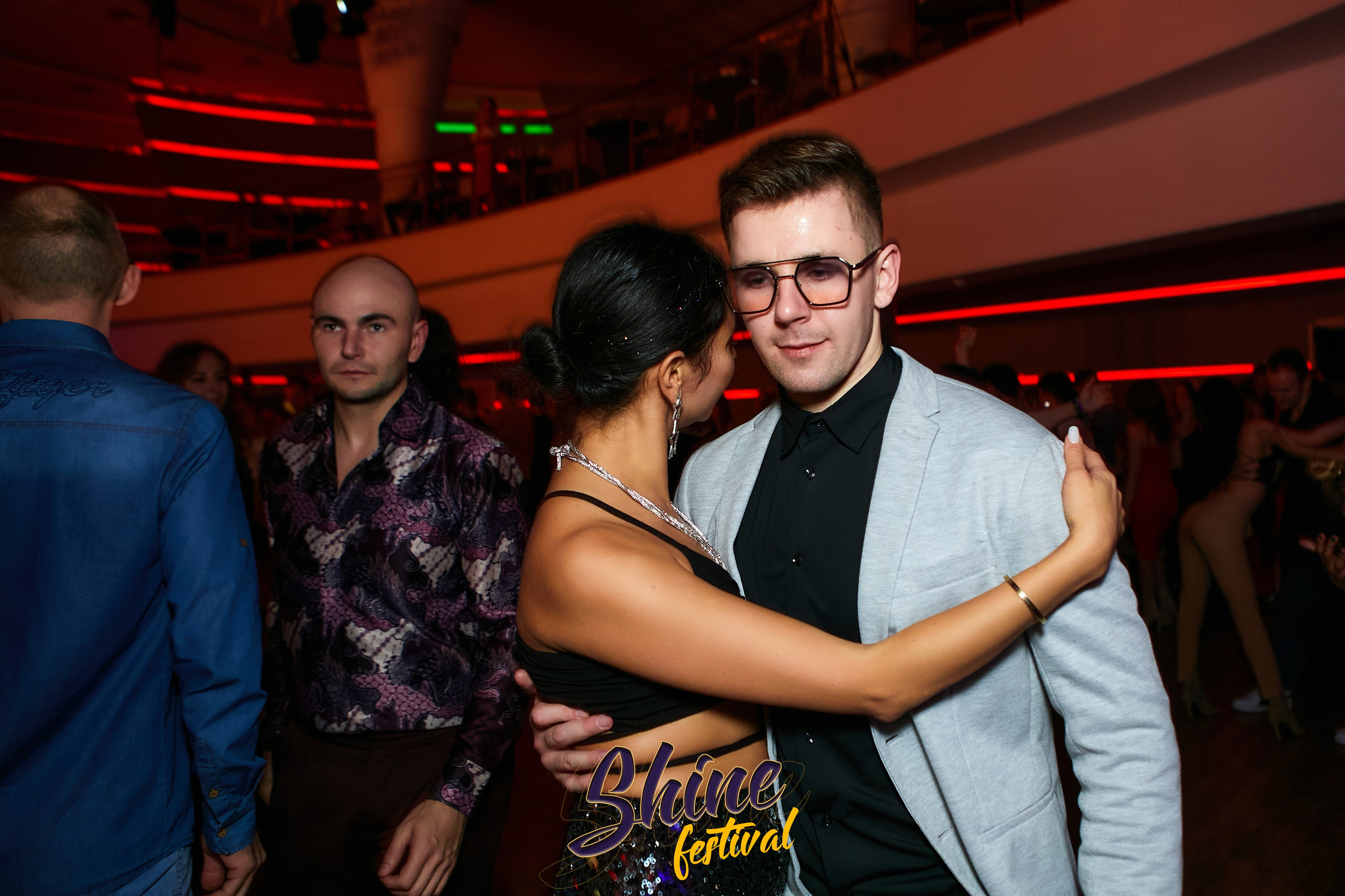 Shine party Moscow. Свадебный фотограф