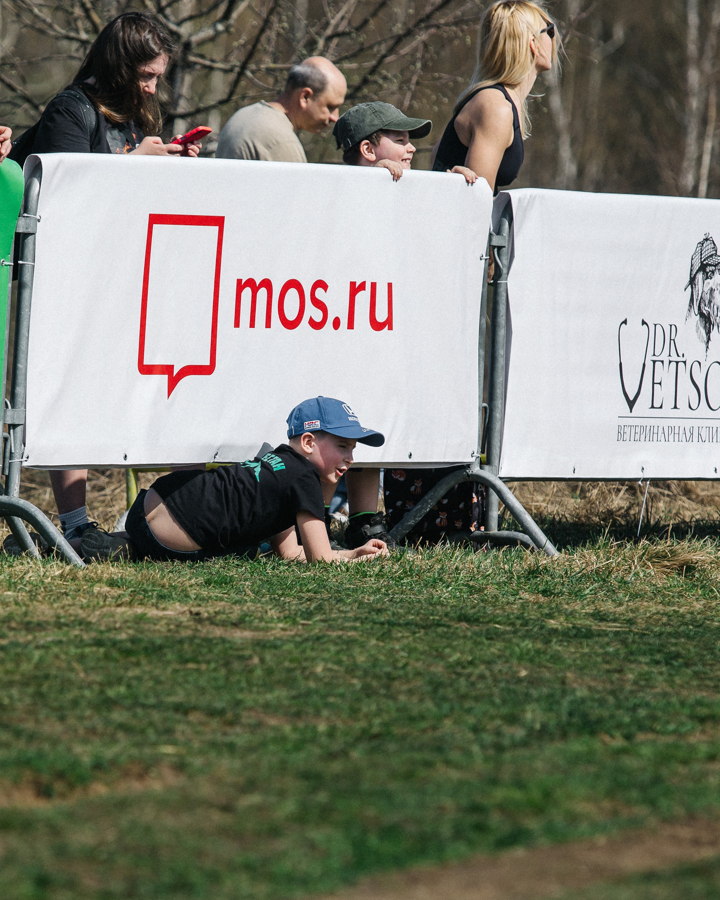 Кросс «Быстрый пёс» 2025. Репортажный фотограф в Москве