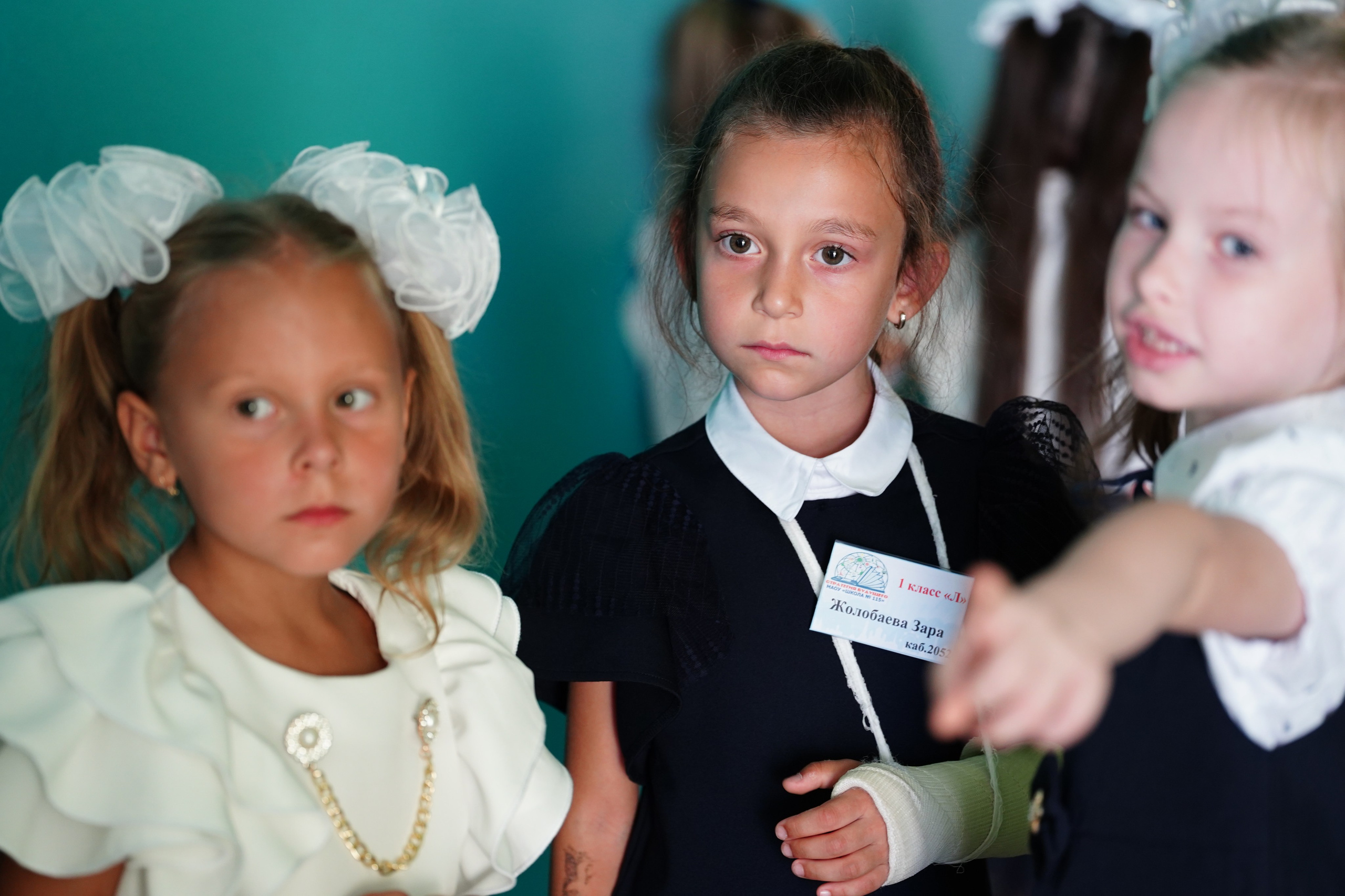 1 сентября Линейка. MEMENTO.Выпускные альбомы, школьные, юбилейные и другие книги. Ростов-на-Дону