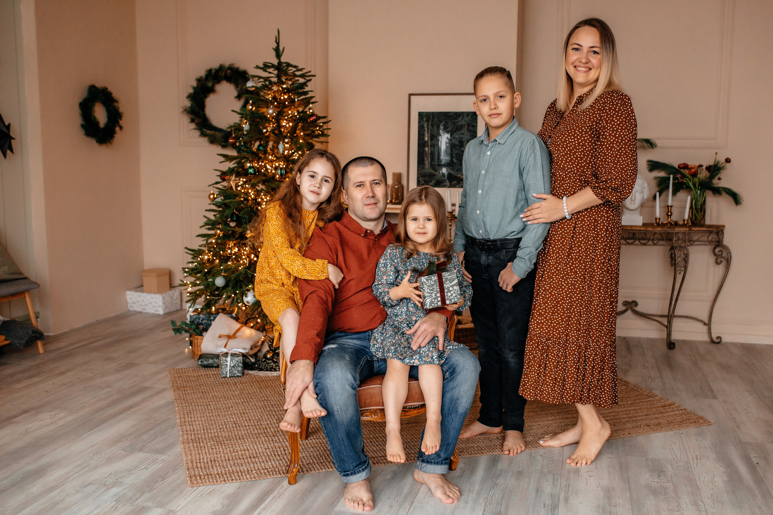 Инна+Виктор+Богдана+Кристина+Влад. Семейный фотограф в Минске Саша Павлюк