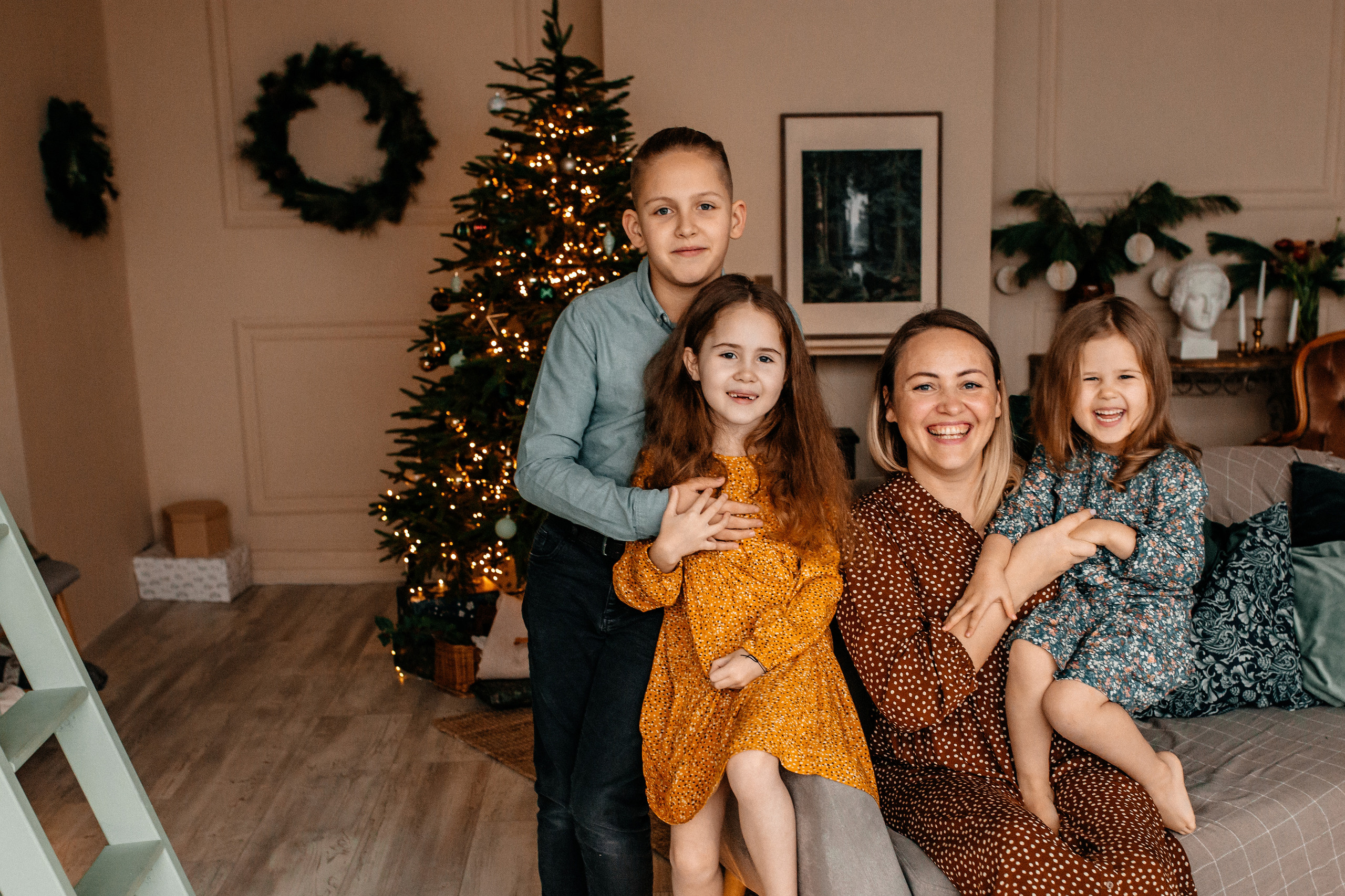 Инна+Виктор+Богдана+Кристина+Влад. Семейный фотограф в Минске Саша Павлюк